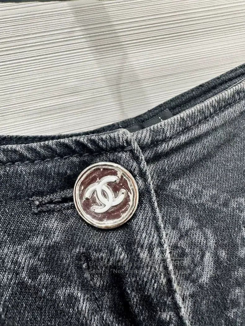 Chanel Chanel 23a camelia flared jeans Size 42" / US 20 - 3 Thumbnail