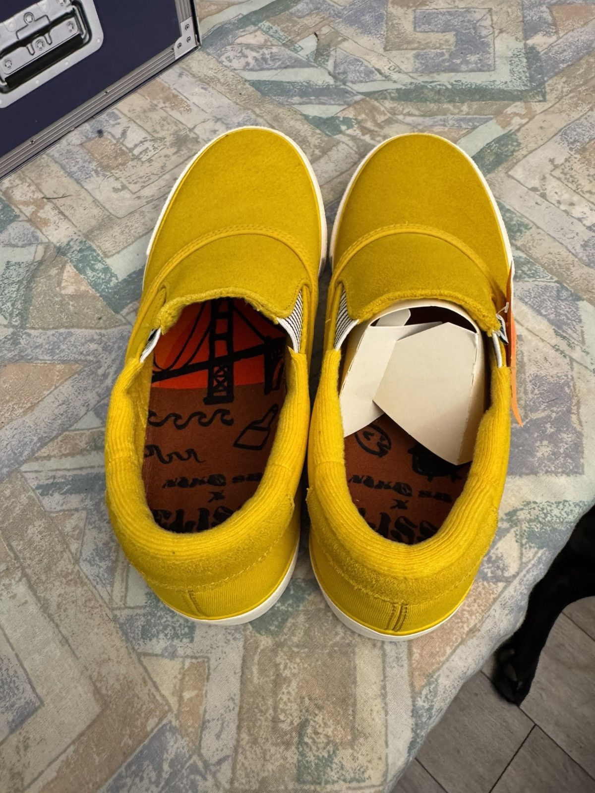 Nike Verona yellow slip on Size US 6.5 / IT 36.5 - 7 Thumbnail