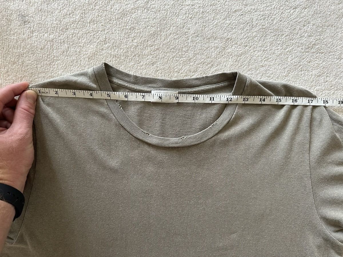 Saint Laurent Paris $550 Saint Laurent Rive Gauche logo t shirt olive khaki Size US S / EU 44-46 / 1 - 4 Thumbnail