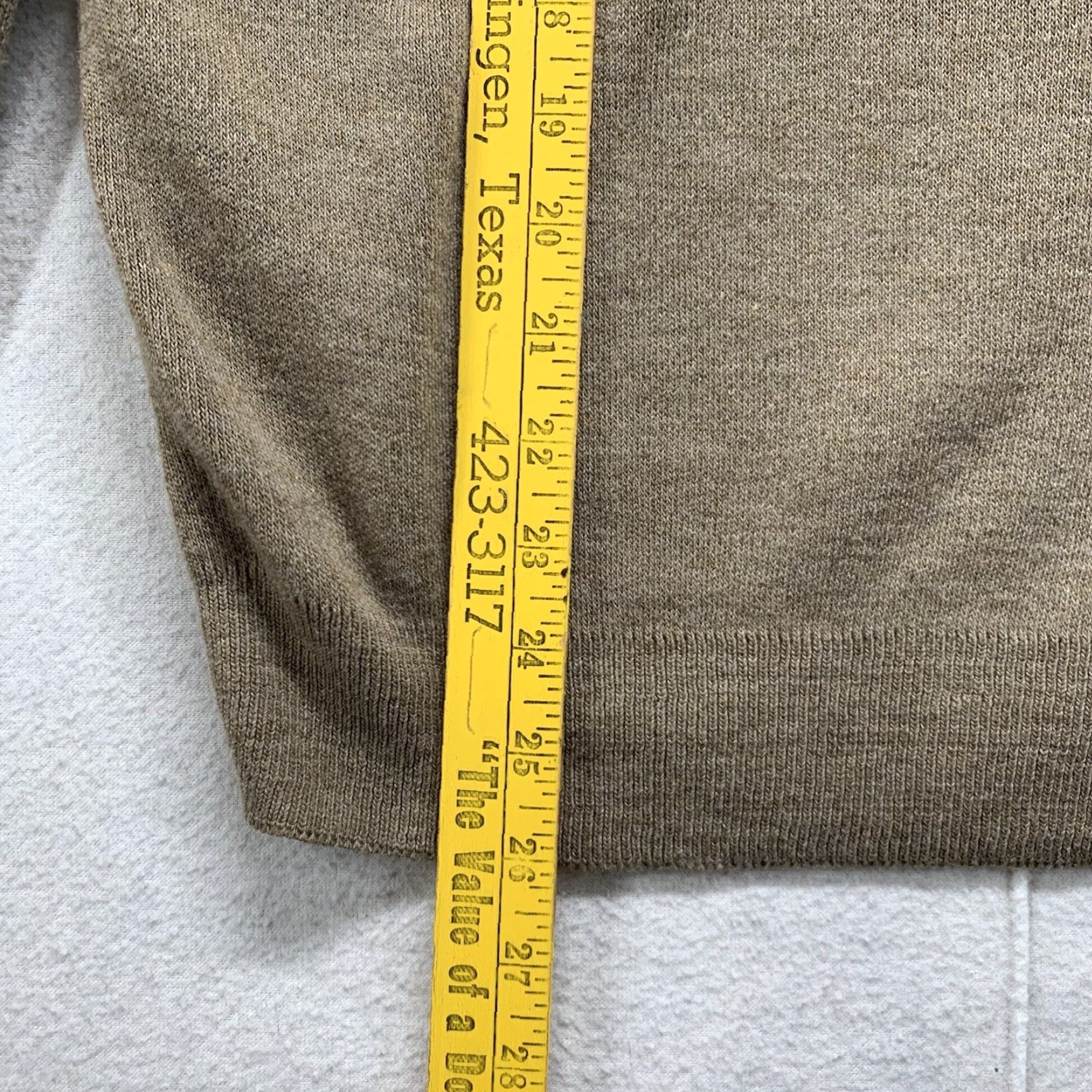 Vintage Vintage Mens V-Neck Sweater Knit Pullover BDF West Chester Classics Brown Medium All Seasons 80s 90s Size US M / EU 48-50 / 2 - 6 Thumbnail