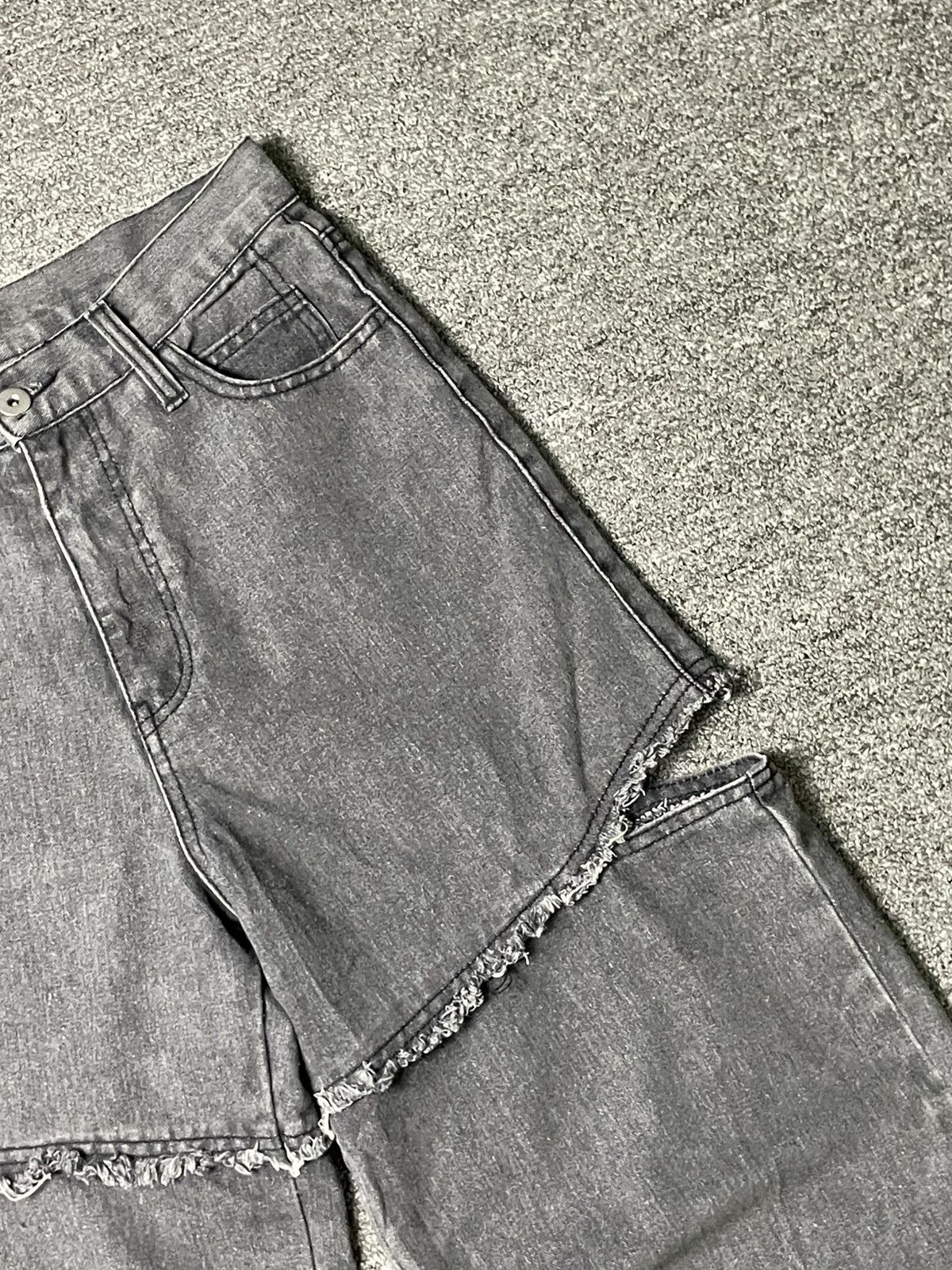 The Unbranded Brand ADD Colour Brand Cut-Out Wide Leg Jeans (62) Size 26" / US 2 / IT 38 - 6 Thumbnail