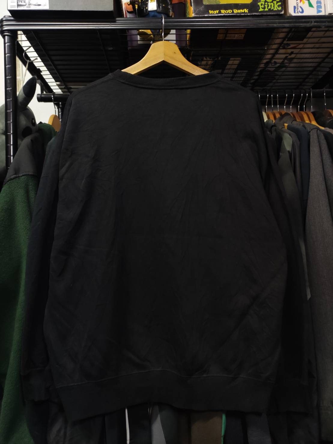 Anime Limited! Yu-Gi-Oh x GU 25th Anniv " Dark Magician " Sweater Size US M / EU 48-50 / 2 - 8 Thumbnail