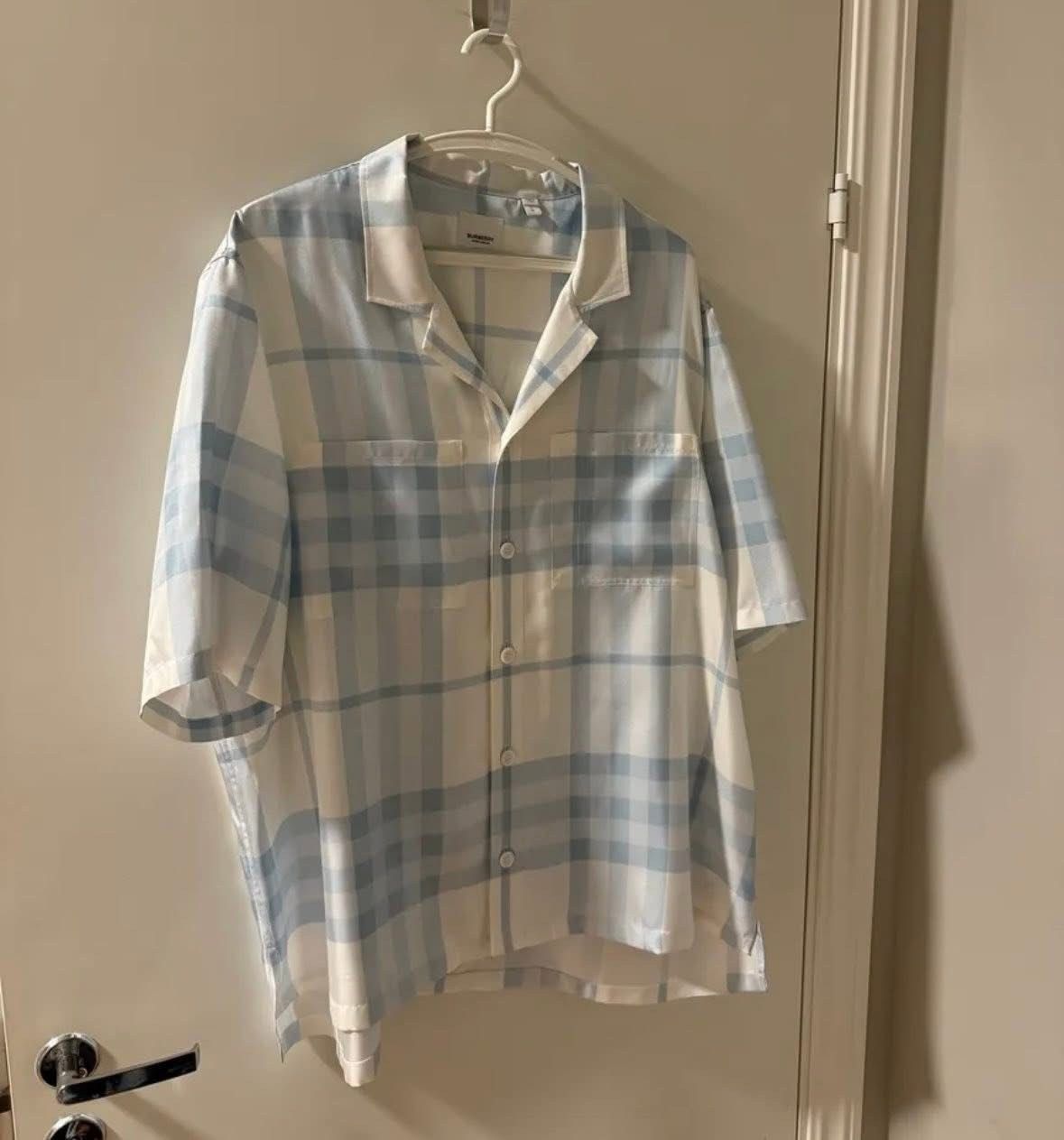 Burberry Will shirt Size US L / EU 52-54 / 3 - 1 Thumbnail