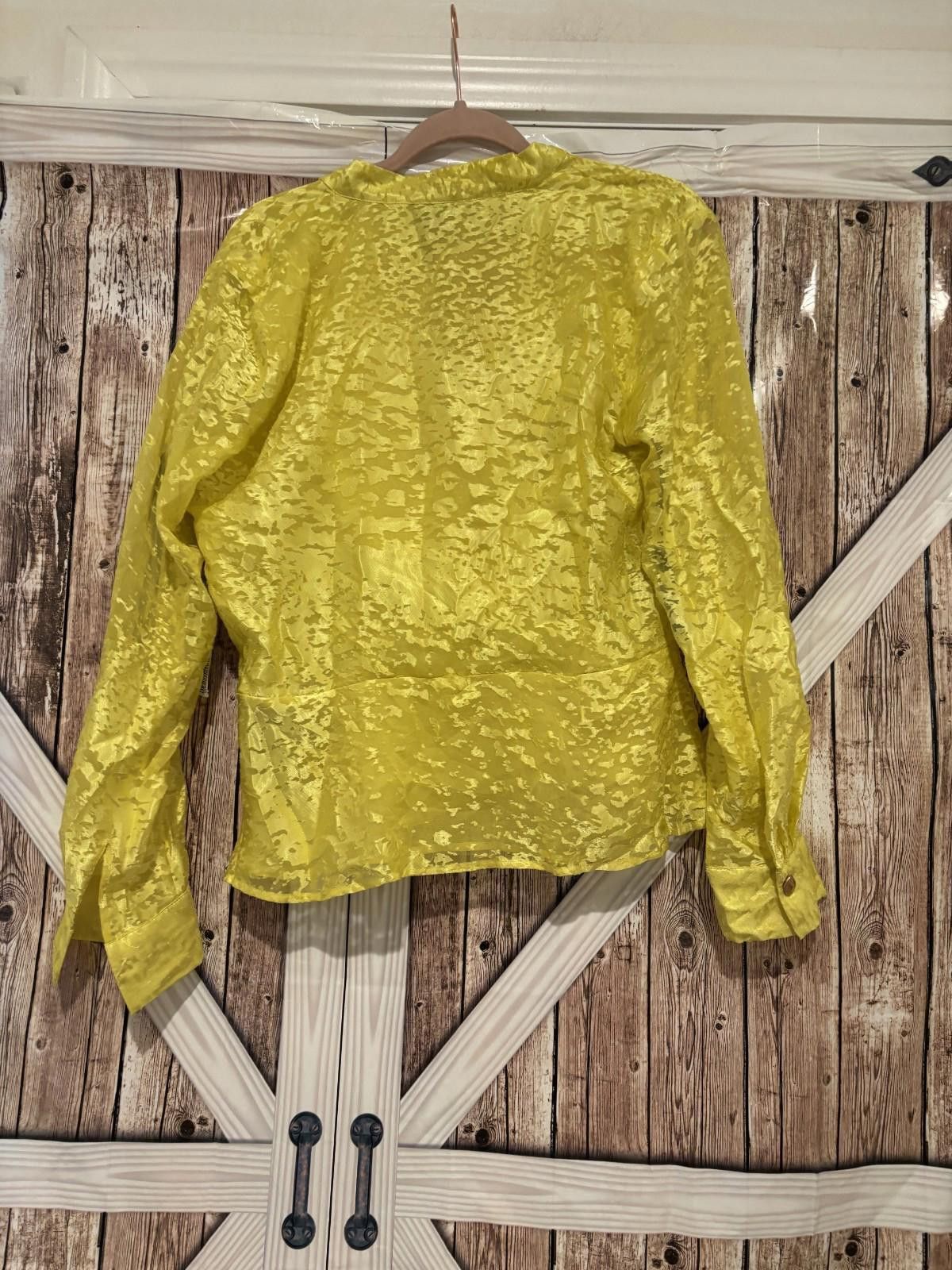 Donna Karan Womens yellow long sleeve scheer blouse sz M #260 Size M / US 6-8 / IT 42-44 - 2 Thumbnail