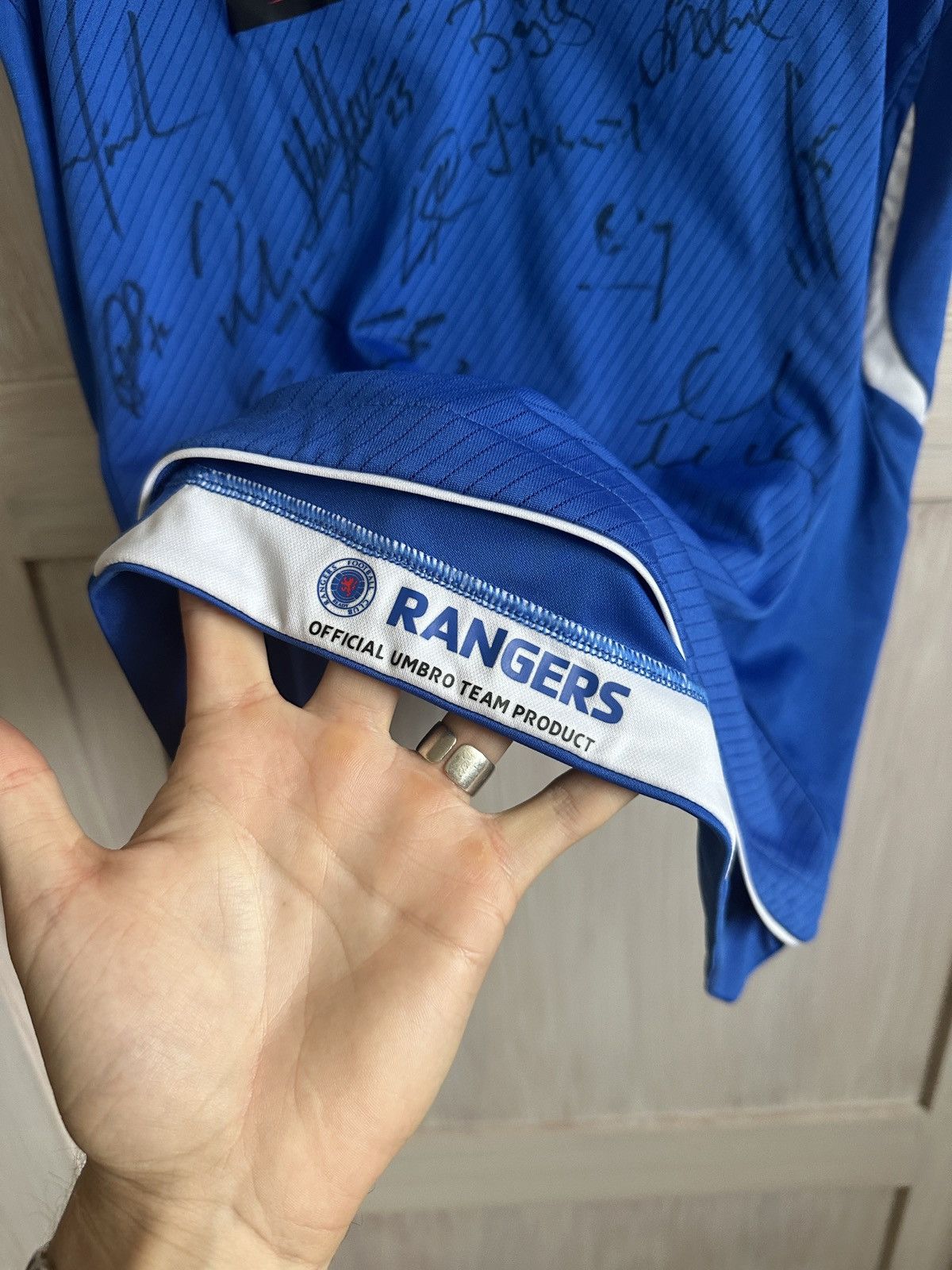 Umbro Umbro Scotland Rangers 2008/2009 team signatures Size US L / EU 52-54 / 3 - 11 Thumbnail