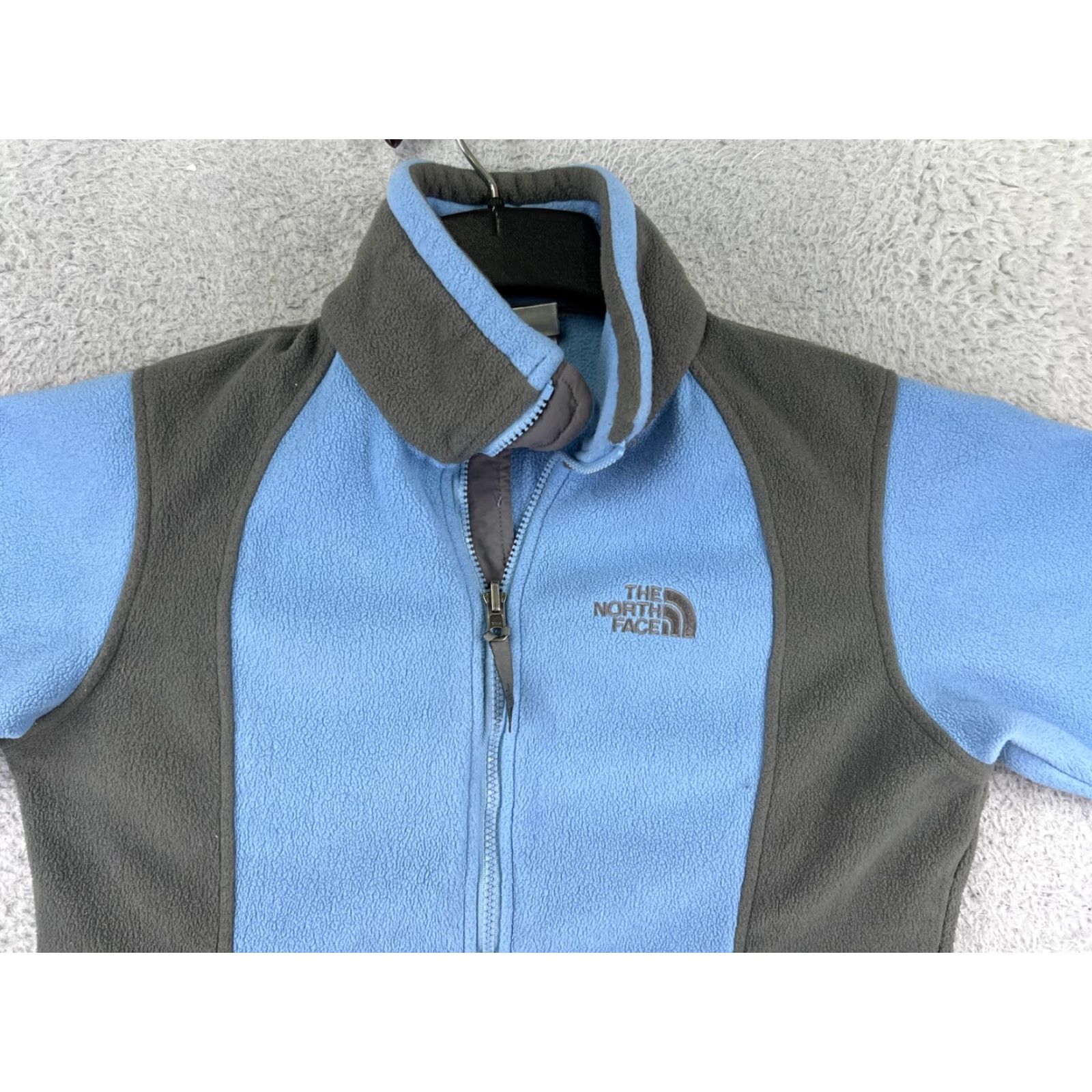 Vintage Columbia Jacket Womens Small Blue Gray Fleece Mock Neck Cozy Warm Polyester Jacket Womens Small Blue Gray Fleece Mock Neck Casual Outdoor American Size S / US 4 / IT 40 - 7 Thumbnail