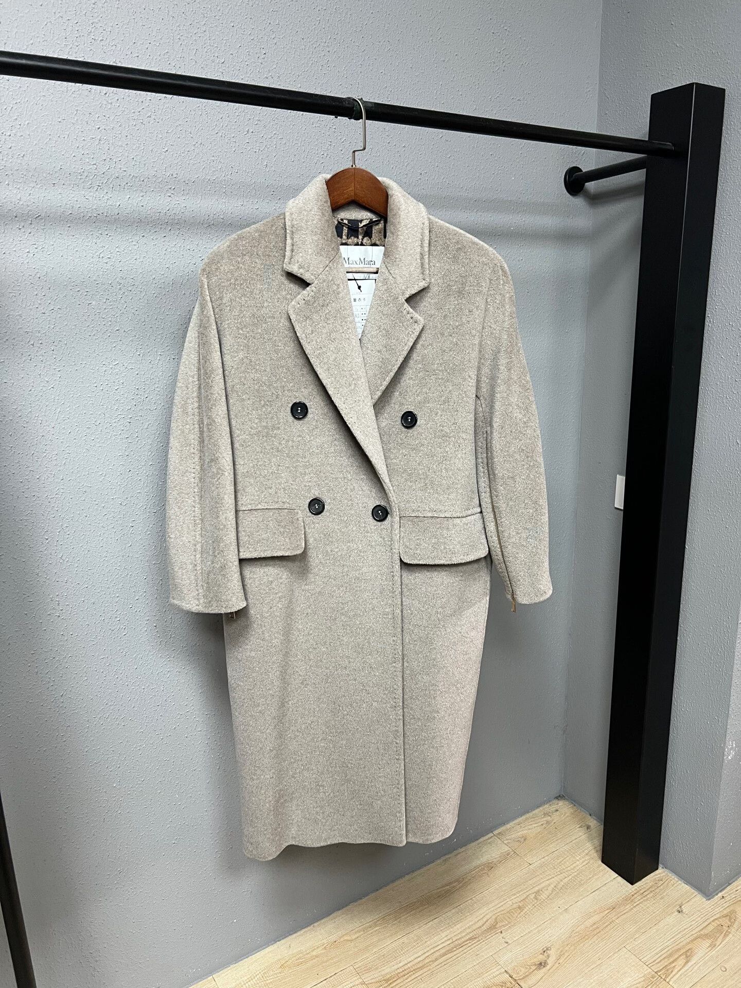 Max Mara Maxmara Camel Hair Coat with Zipper Detail Size XS / US 0-2 / IT 36-38 - 1 Thumbnail