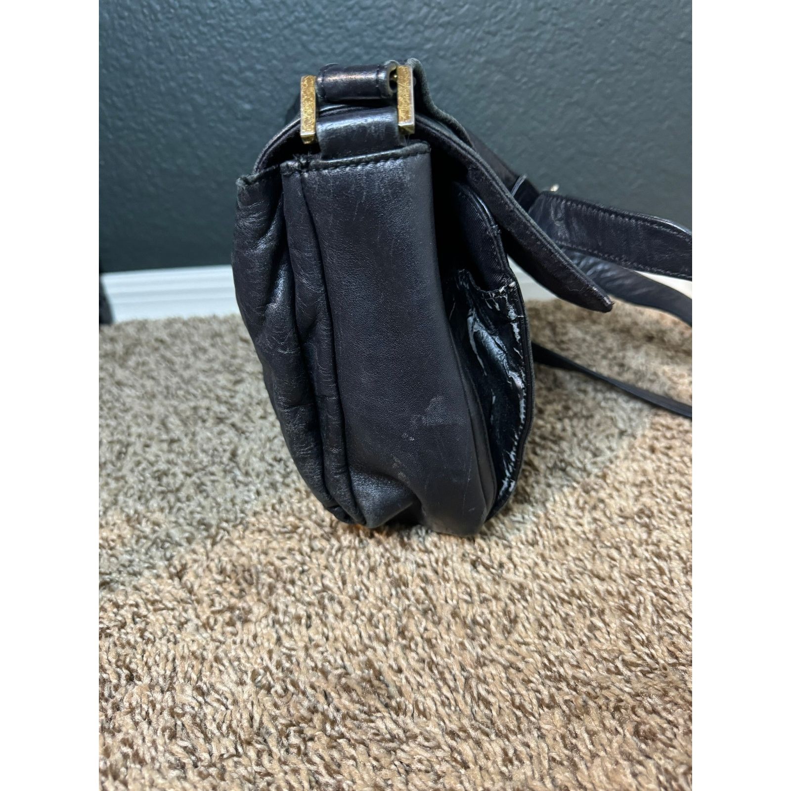 Vintage Etienne Aigner Black Leather Crossbody Bag w/ Buckle Accent Size ONE SIZE - 2 Thumbnail