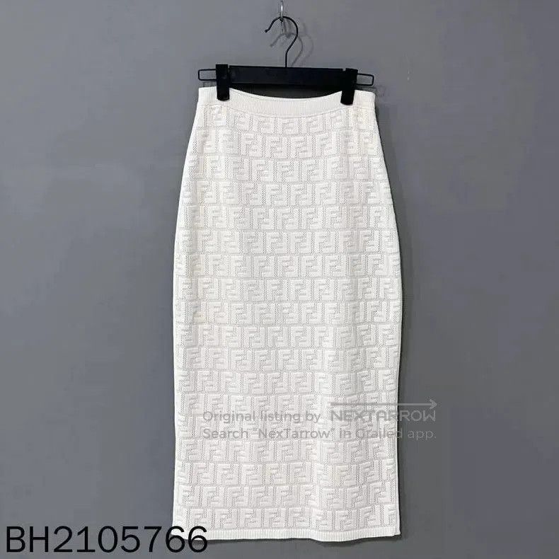 Fendi Fendi Monogram Cardigan Skirt Vest Set. Size US M / EU 48-50 / 2 - 5 Thumbnail