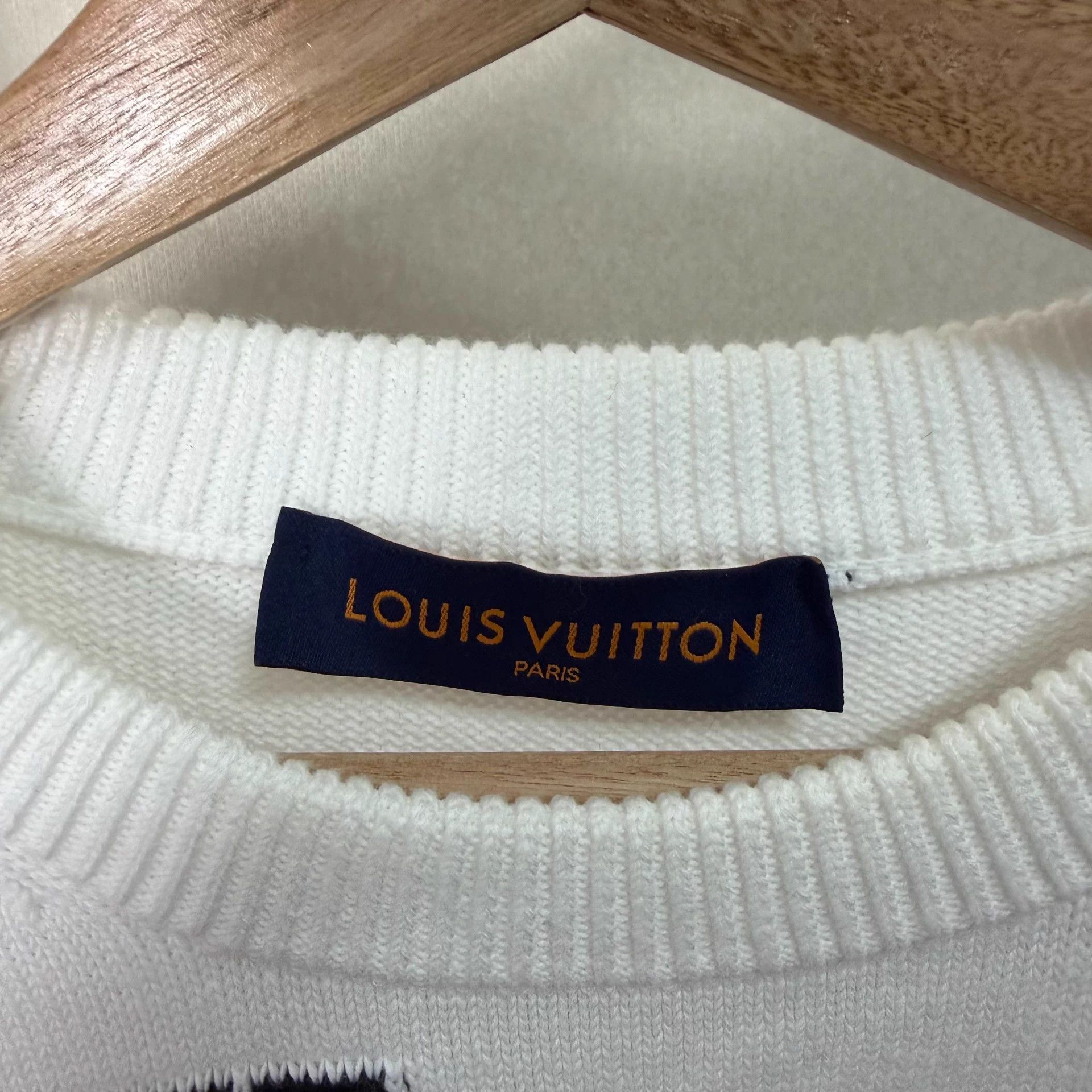 Louis Vuitton LOUIS VUITTON jacquard crewneck knit men's white Size US XL / EU 56 / 4 - 4 Thumbnail