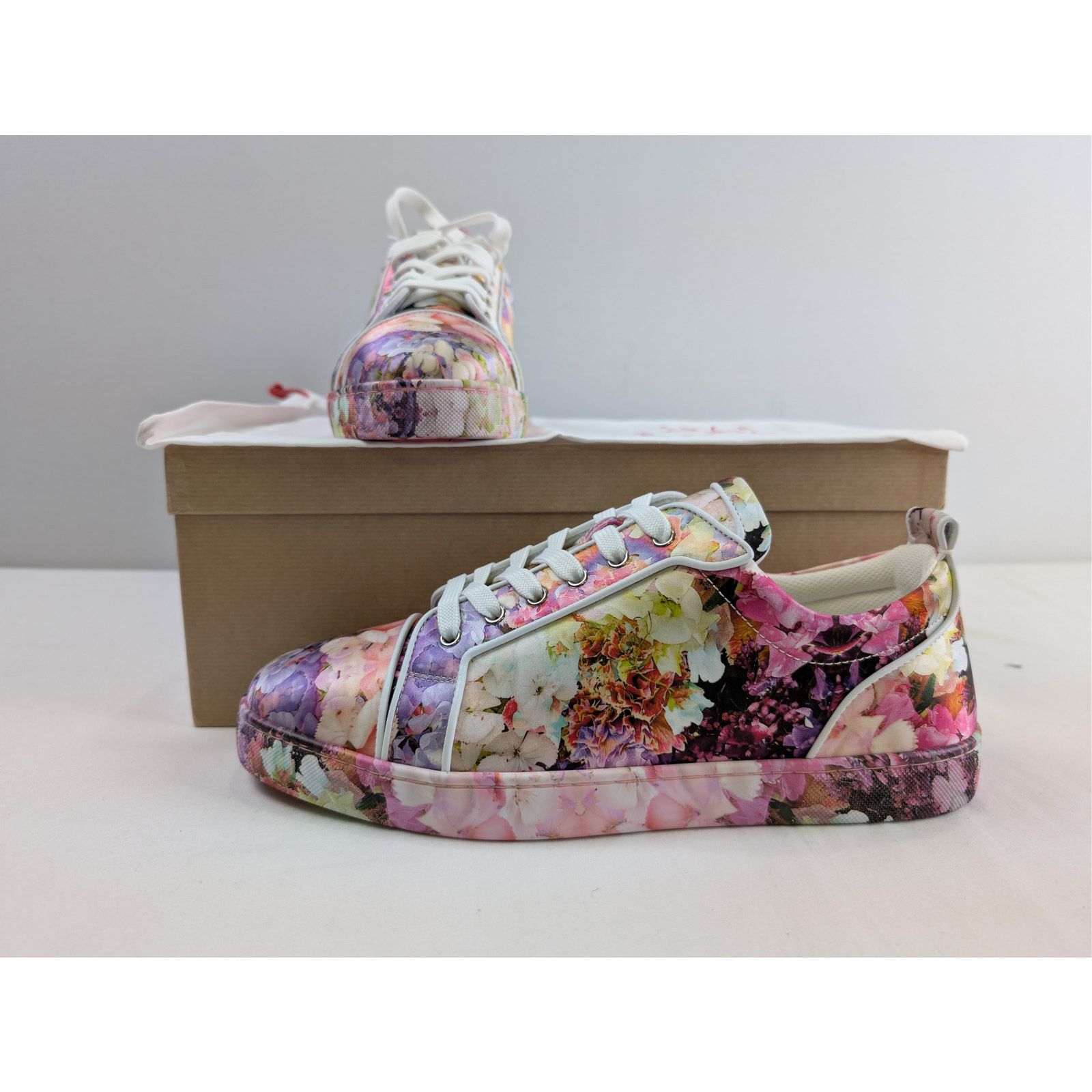 Christian Louboutin o1rshd1 Louis Junior Orlato flat sneaker with a floral print Size US 12 / EU 45 - 20 Thumbnail