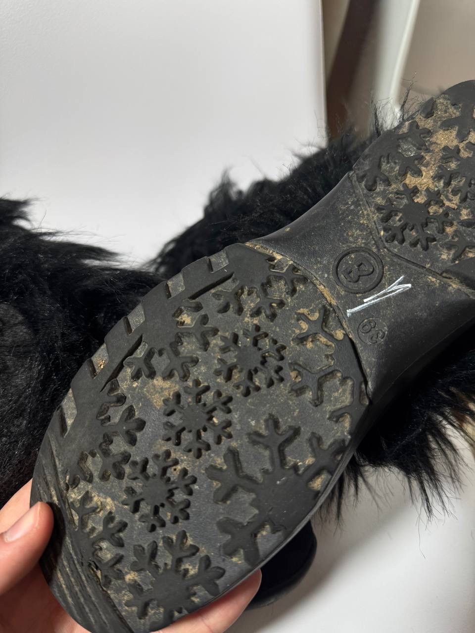 Bogner Vintage Bogner Faux Fur Snow Boots Size 39 Avant Garde Style Size US 8.5 / IT 38.5 - 5 Thumbnail