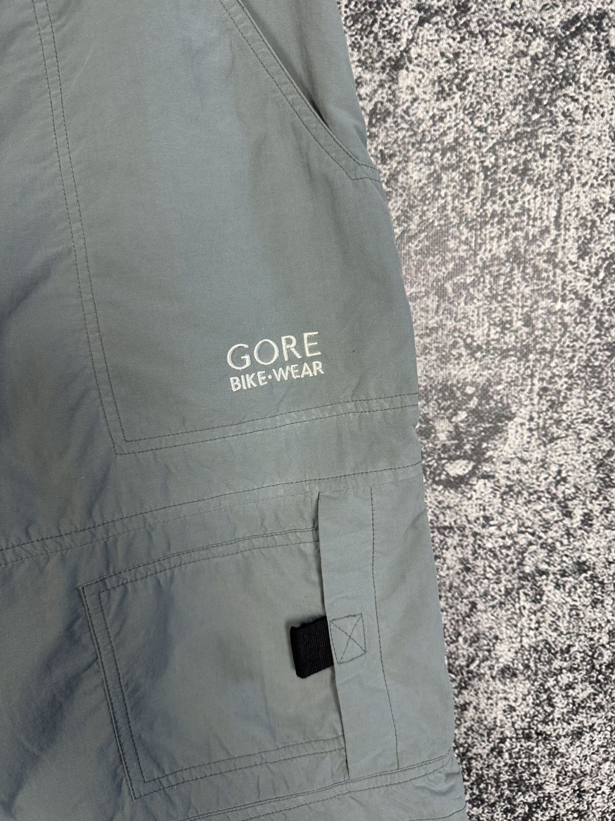 GOREWEAR Men’s Gore Bike Wear Bicycles Shorts Cargo Bike Size L Size US 36 / EU 52 - 6 Thumbnail