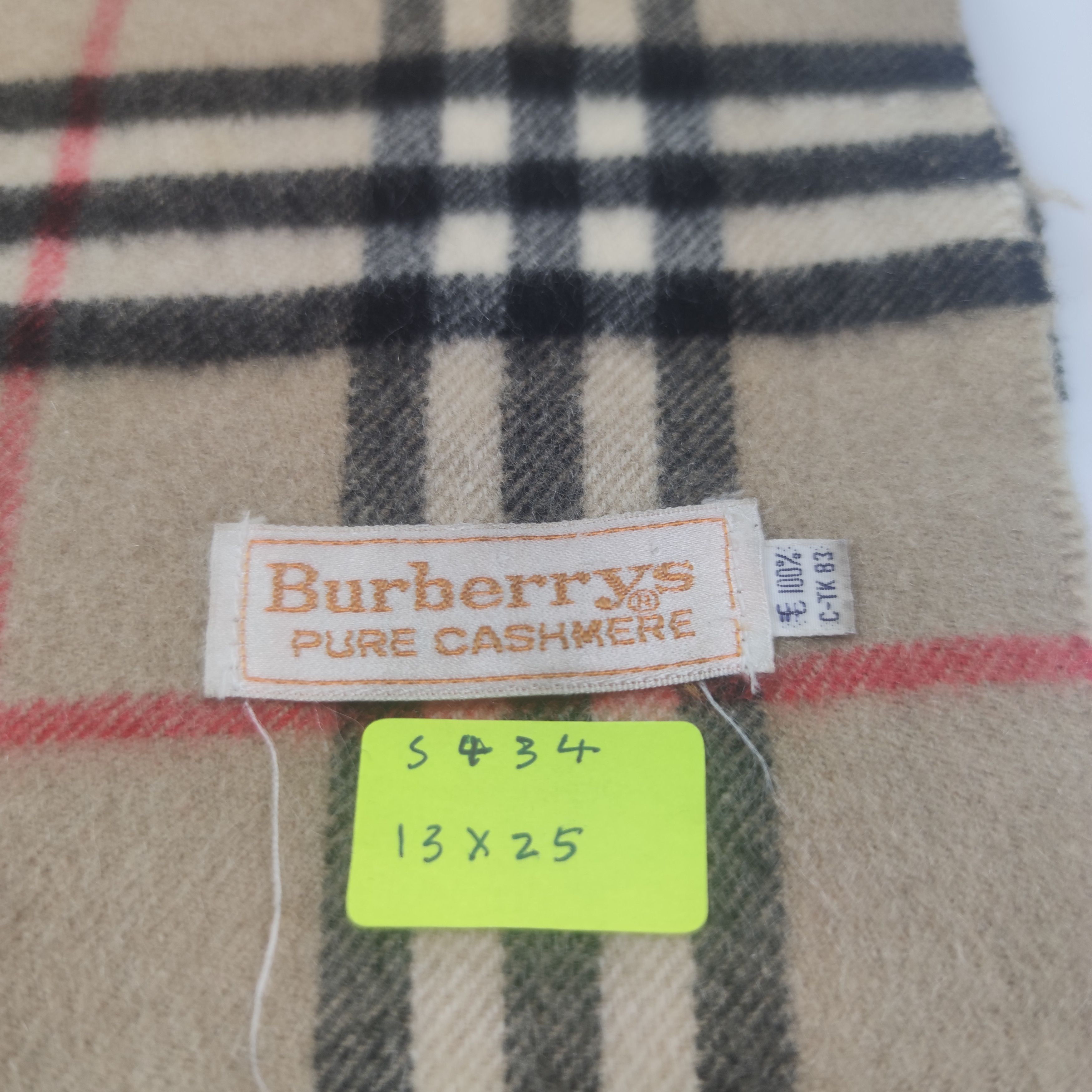 Burberry Burberry Nova Check Scarf/Muffler/Cashmere S434 Size ONE SIZE - 10 Thumbnail