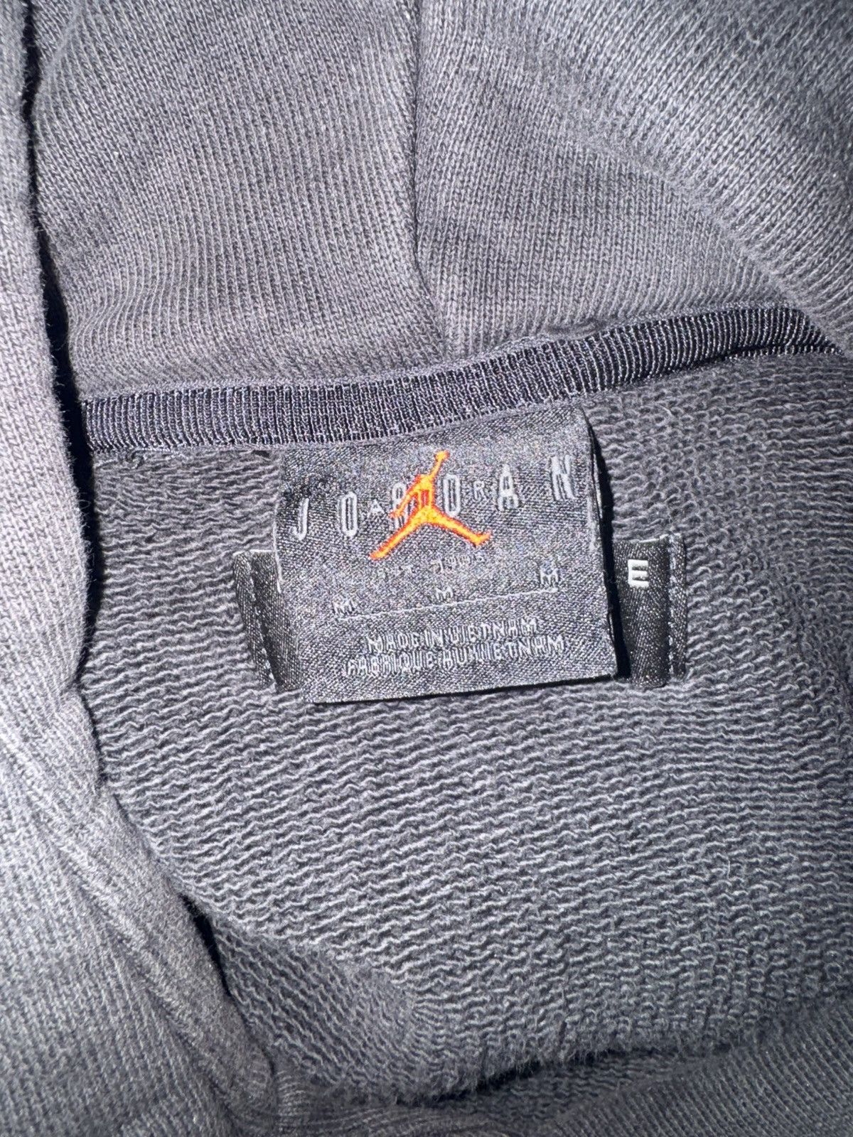Other AIR JORDAN DARK GREY HOODIE MEDIUM Size US M / EU 48-50 / 2 - 3 Thumbnail