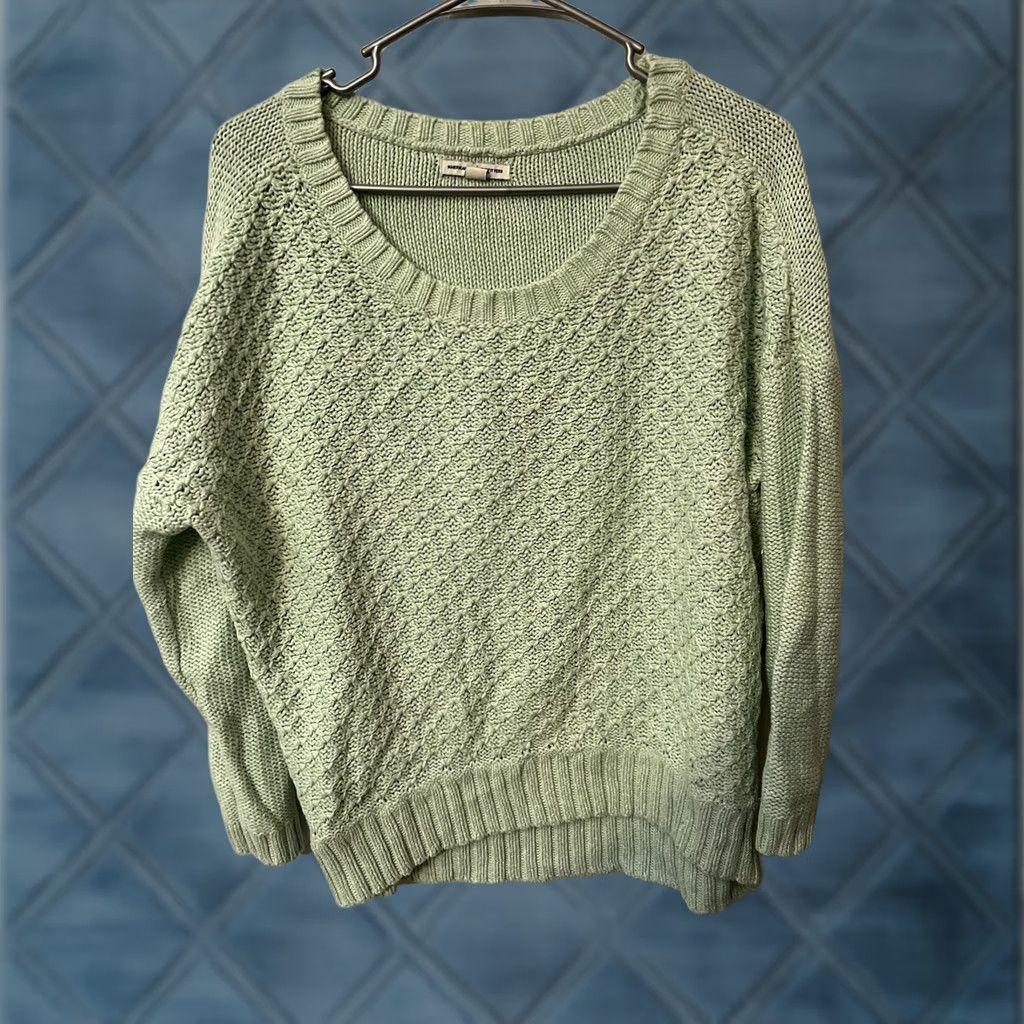 American Eagle Outfitters American Eagle Outfitters Women's Large Green Knit Sweater Off Shoulder Style Pullover 3/4 Sleeve Casual Adult Womens Size L / US 10 / IT 46 - 1 Thumbnail