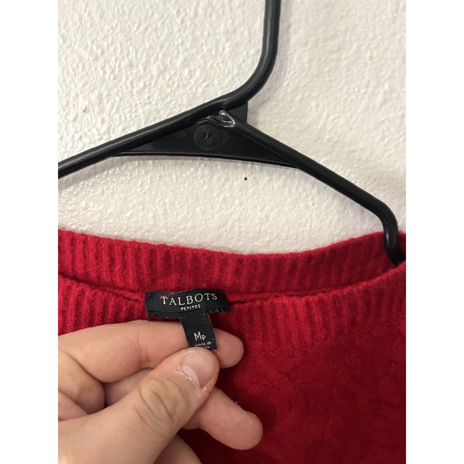 Talbots Talbots Women's PM Merino Wool Cashmere Blend Cable Knit Boat Neck Sweater Red, Pullover, Lightweight, 90s Style, Petite Department Size M / US 6-8 / IT 42-44 - 3 Thumbnail