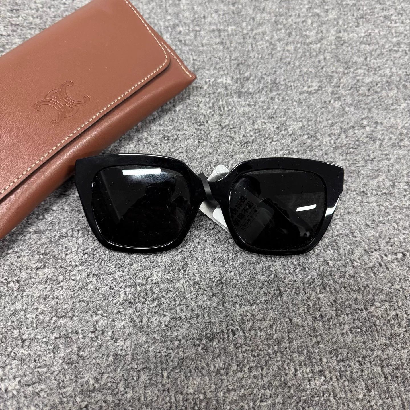 Celine Celine Logo Sunglasses 99 New Original Box Size ONE SIZE - 3 Thumbnail