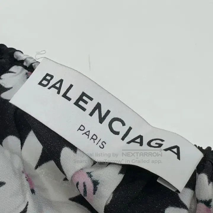 Balenciaga Balenciaga Floral Print Long Sleeve T. Size US S / EU 44-46 / 1 - 7 Thumbnail