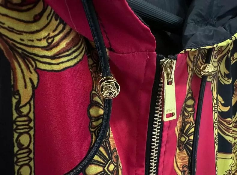 Versace Versace Baroque hoodie coat Size US M / EU 48-50 / 2 - 6 Thumbnail