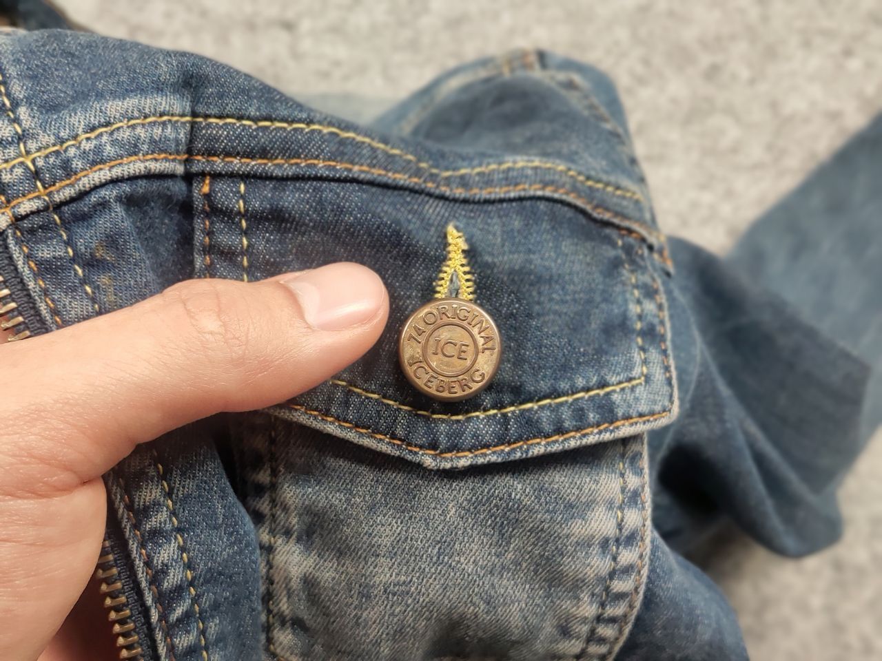 Iceberg Vintage Ice Iceberg Womens Junior Denim Pocket Zip up Jacket Size XS / US 0-2 / IT 36-38 - 15 Thumbnail