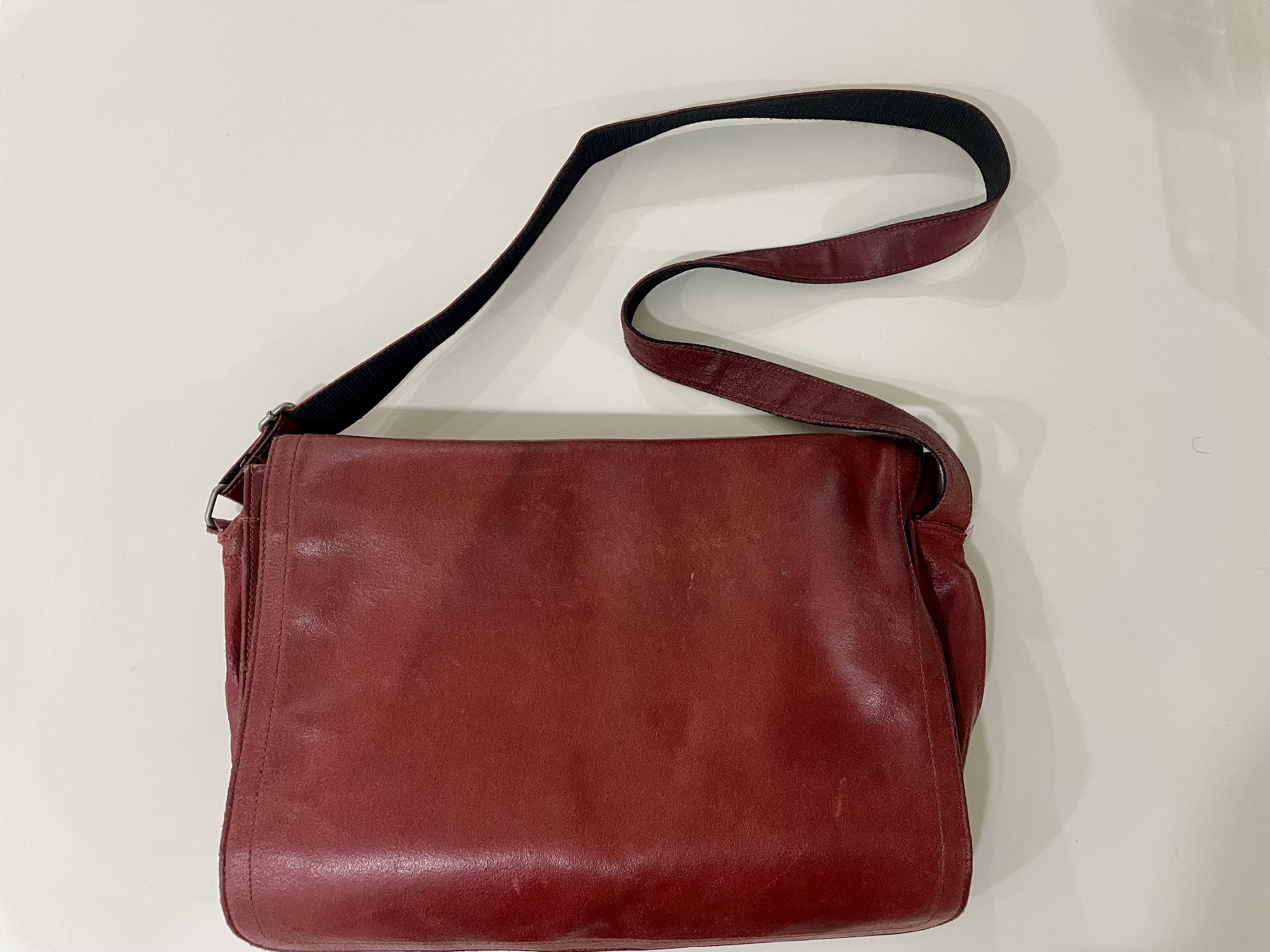 Wilsons Leather Wilson Leather Messenger Bag Size ONE SIZE - 1 Thumbnail