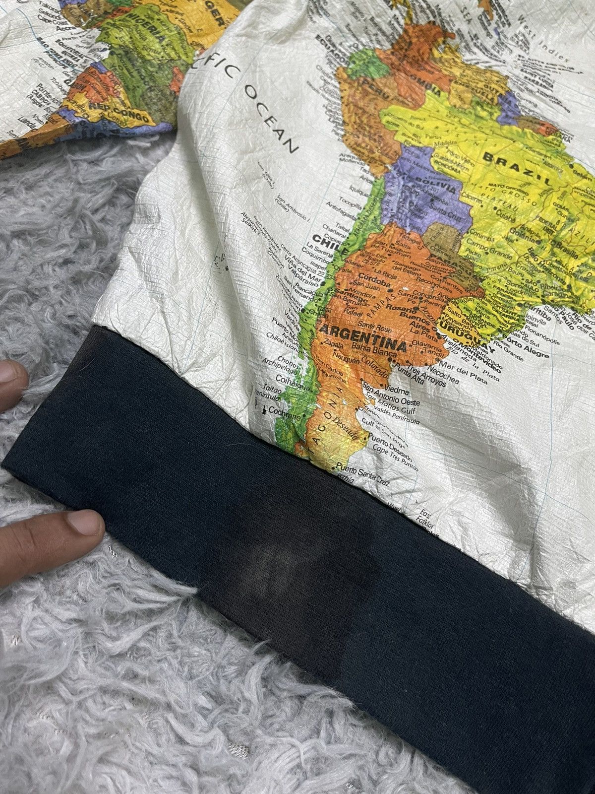 Nirvana VINTAGE 90s WORLD MAP JACKET KURT COBAIN BY LESLIE JORDAN Size US M / EU 48-50 / 2 - 8 Thumbnail