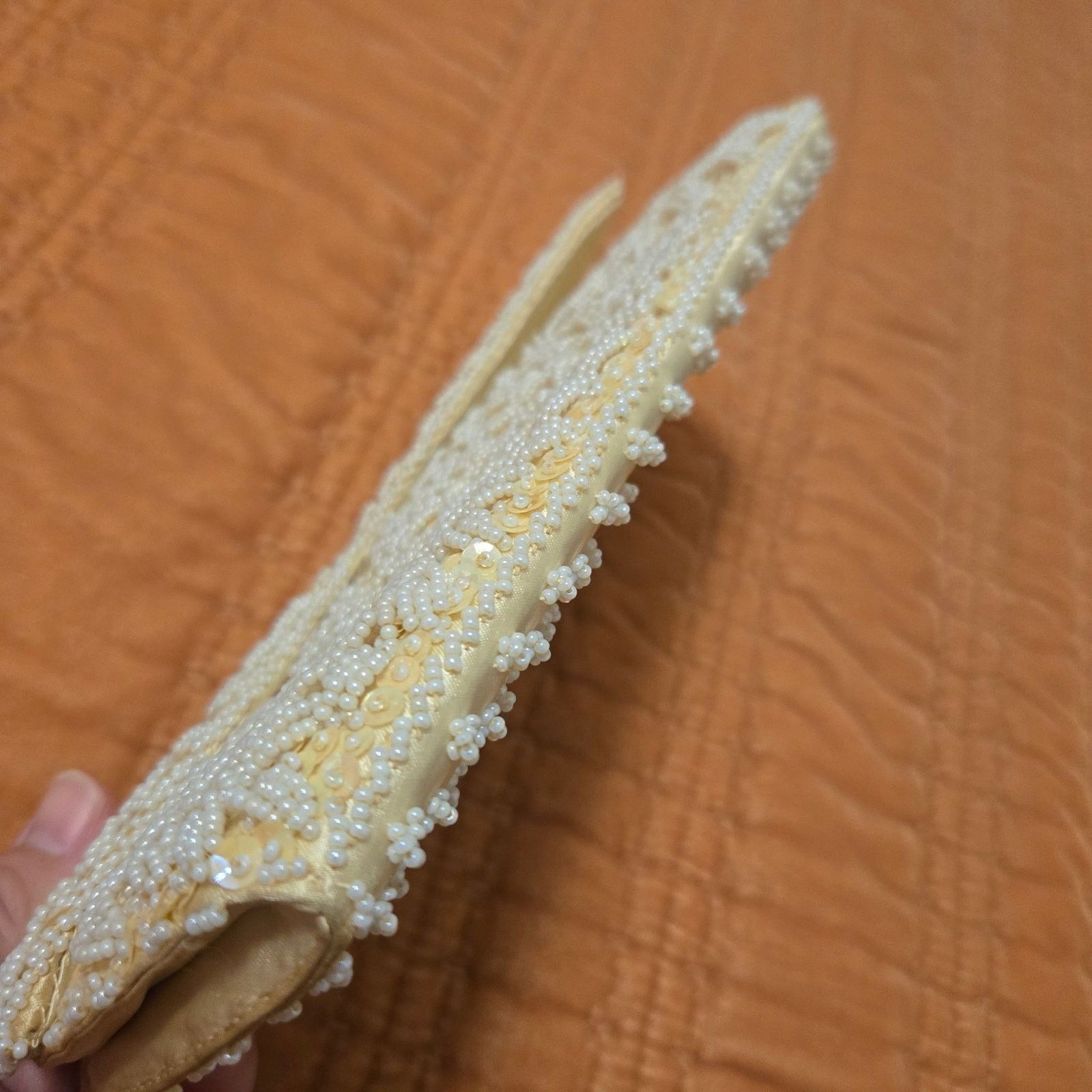 Nique Vintage White Beaded and Silk Clutch Size ONE SIZE - 10 Thumbnail
