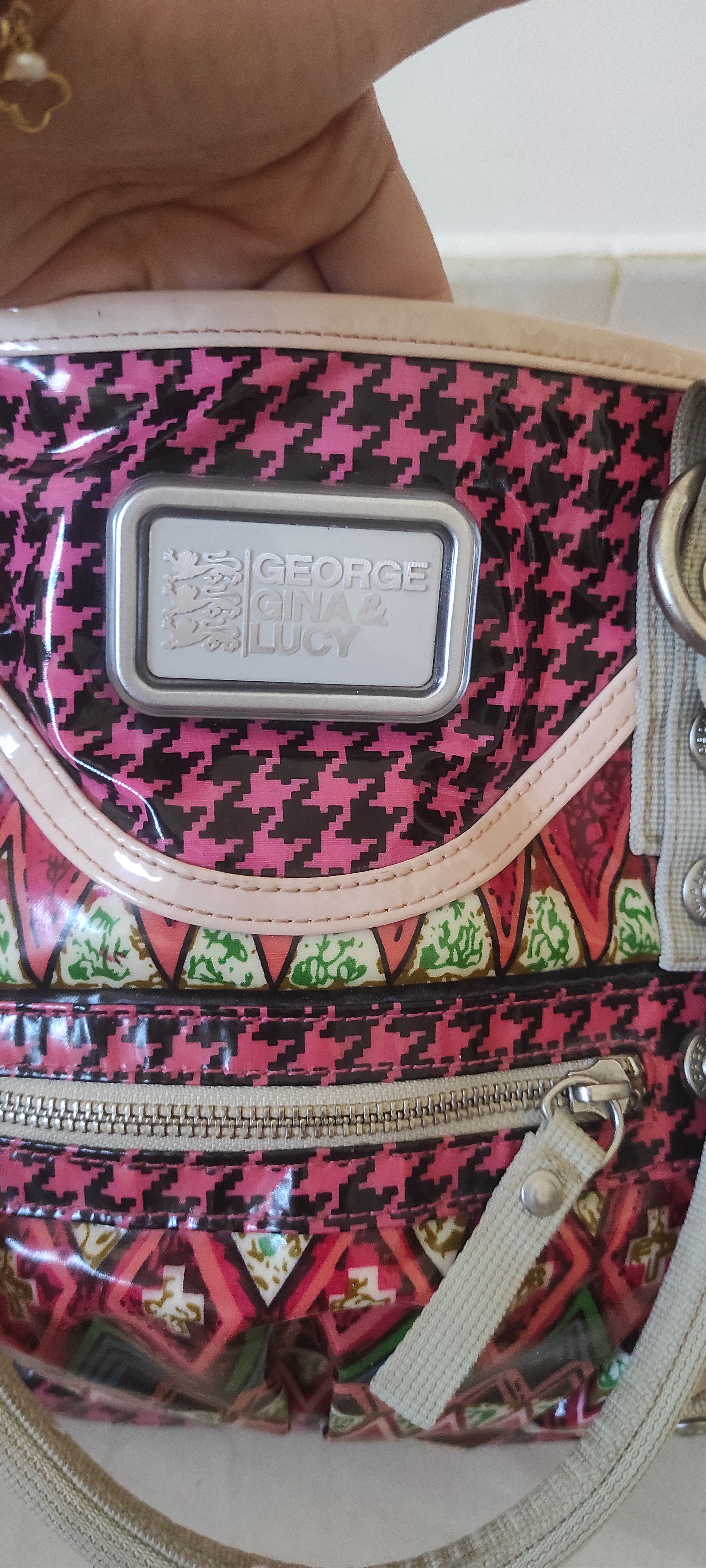 George Gina & Lucy George Gina & Lucy Be Nice Get Ice Bag Y2K Crossbody Bag Size ONE SIZE - 18 Thumbnail