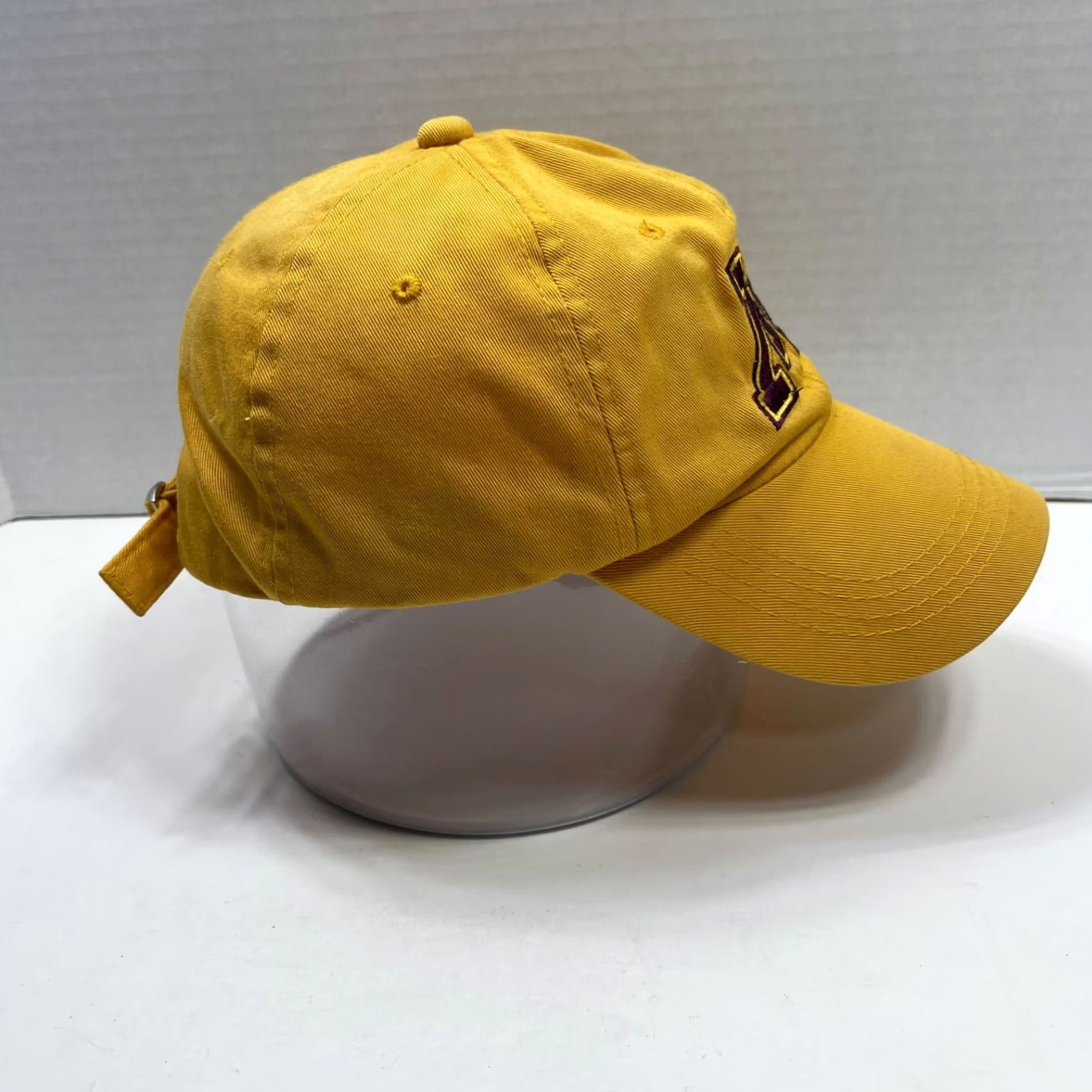 Vintage Vintage Minnesota Golden Gophers Hat Yellow Signature NCAA Sports Cotton Dad Hat Size ONE SIZE - 5 Thumbnail