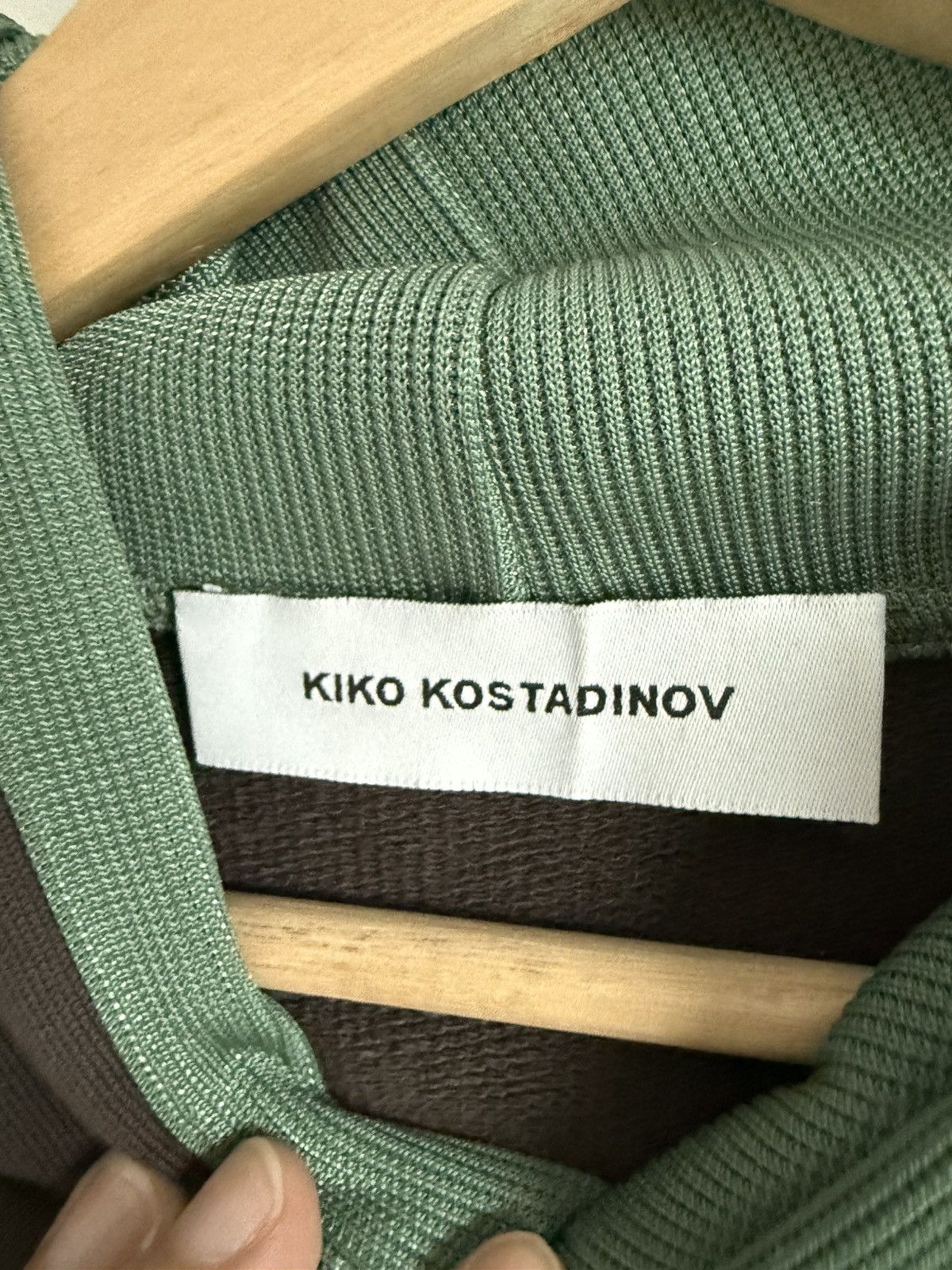 Kiko Kostadinov 00082020 TULCEA CONTRAST HOODIE BROWN Size US S / EU 44-46 / 1 - 3 Thumbnail