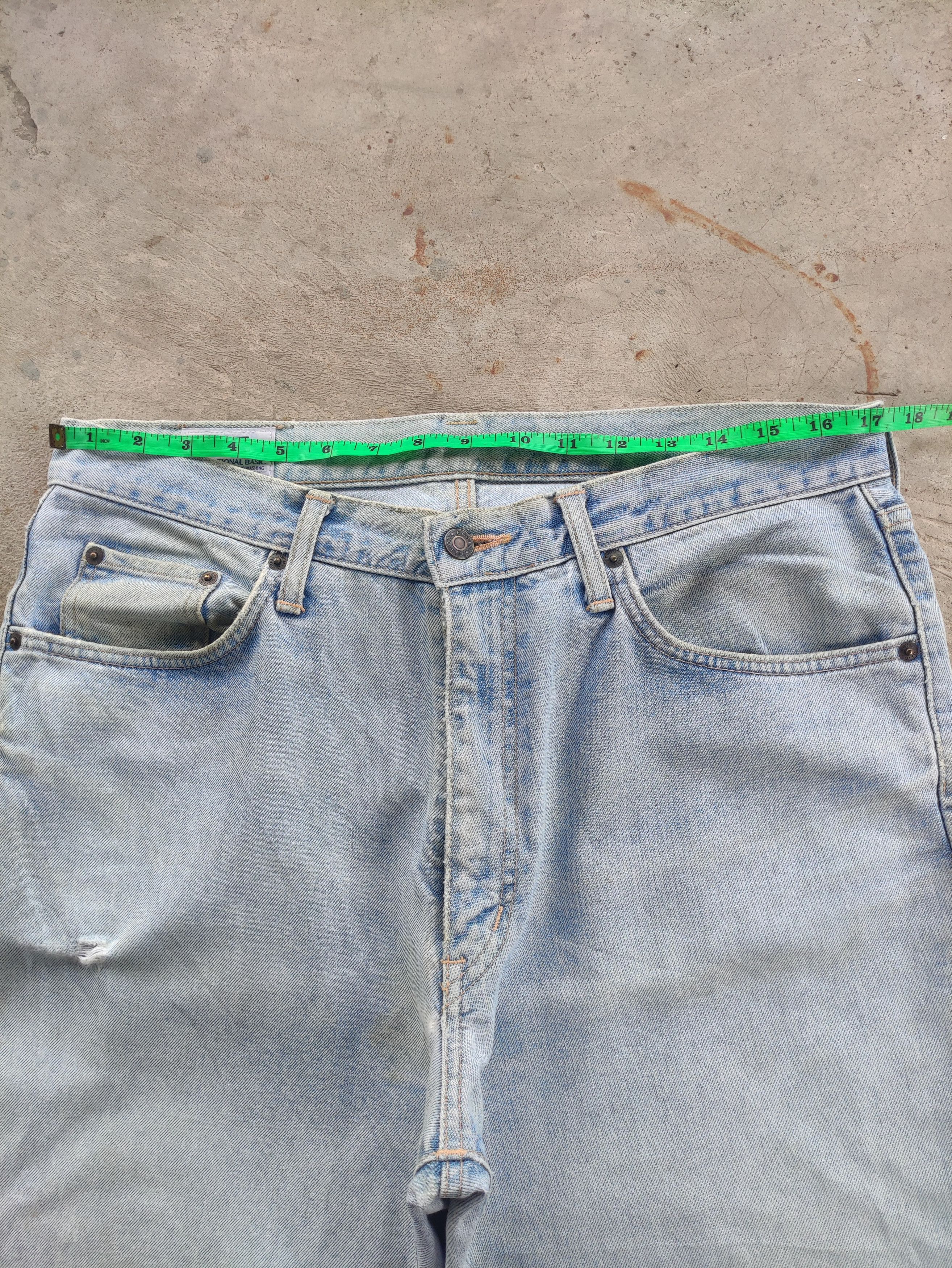 Vintage Edwin Jean Distressed Faded Denim Waist 35