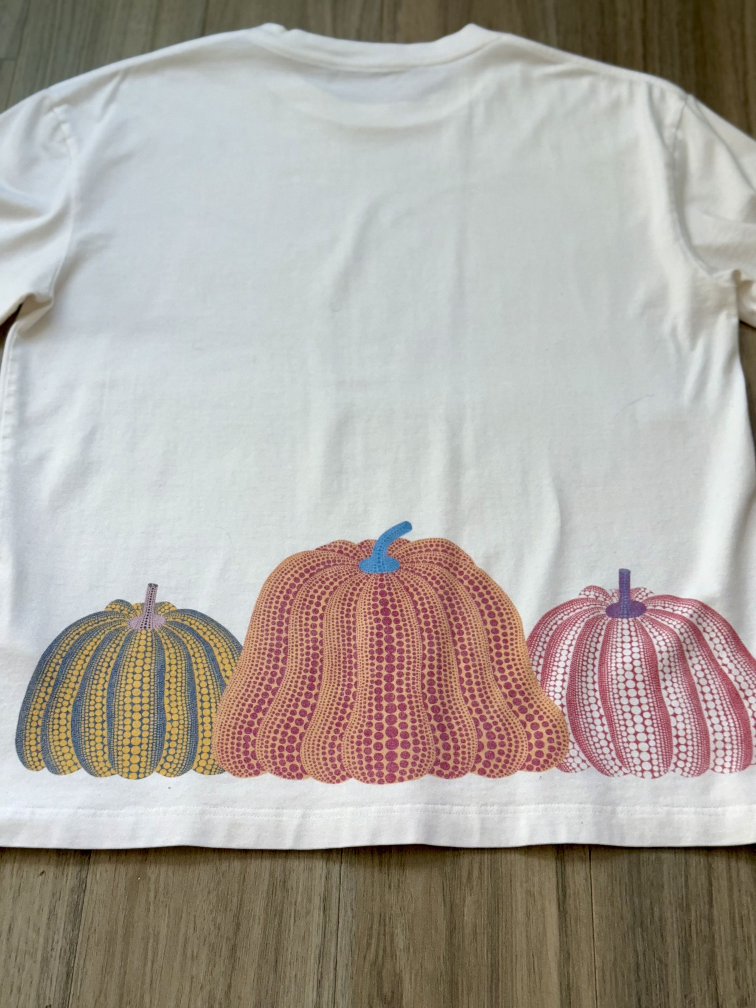 Louis Vuitton × Yayoi Kusama Louis Vuitton SS23 Medium Limited-Edition T-Shirt (New) Size US M / EU 48-50 / 2 - 4 Thumbnail