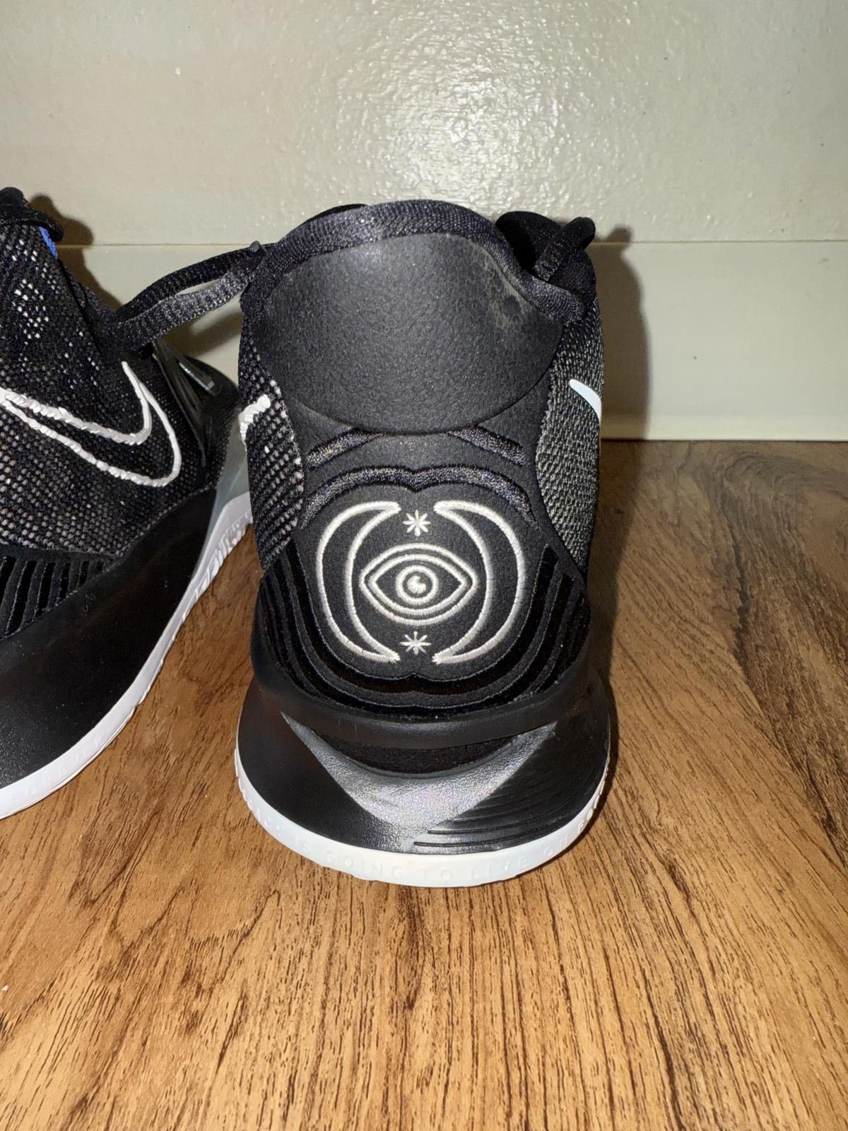 Nike Nike Kyrie 7 BK Black Size US 10 / EU 43 - 10 Thumbnail