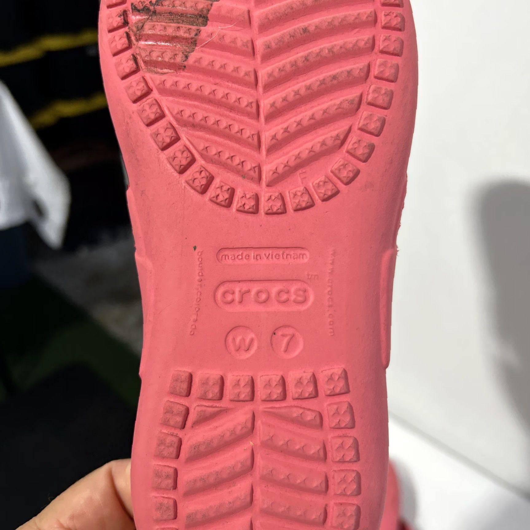Crocs Crocs Kadee II Flip Flop Sandal Women Size 7 Pink Size US 7 / IT 37 - 7 Thumbnail