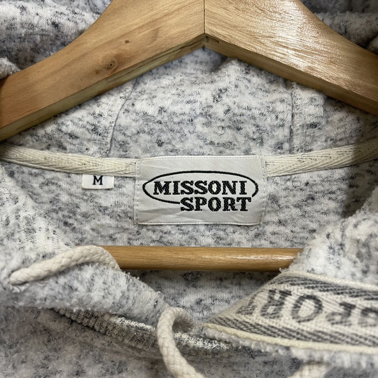 Missoni Vintage Missoni Sports Multicolour Spellout Pullover Hoodie Size US M / EU 48-50 / 2 - 9 Thumbnail