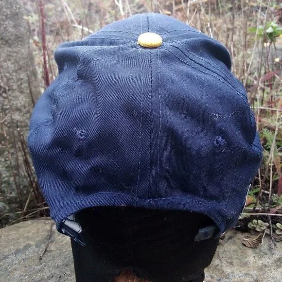The Game × Vintage Vintage The Game Notre Dame Fightin Irish Snap Hat Broken Size ONE SIZE - 3 Thumbnail