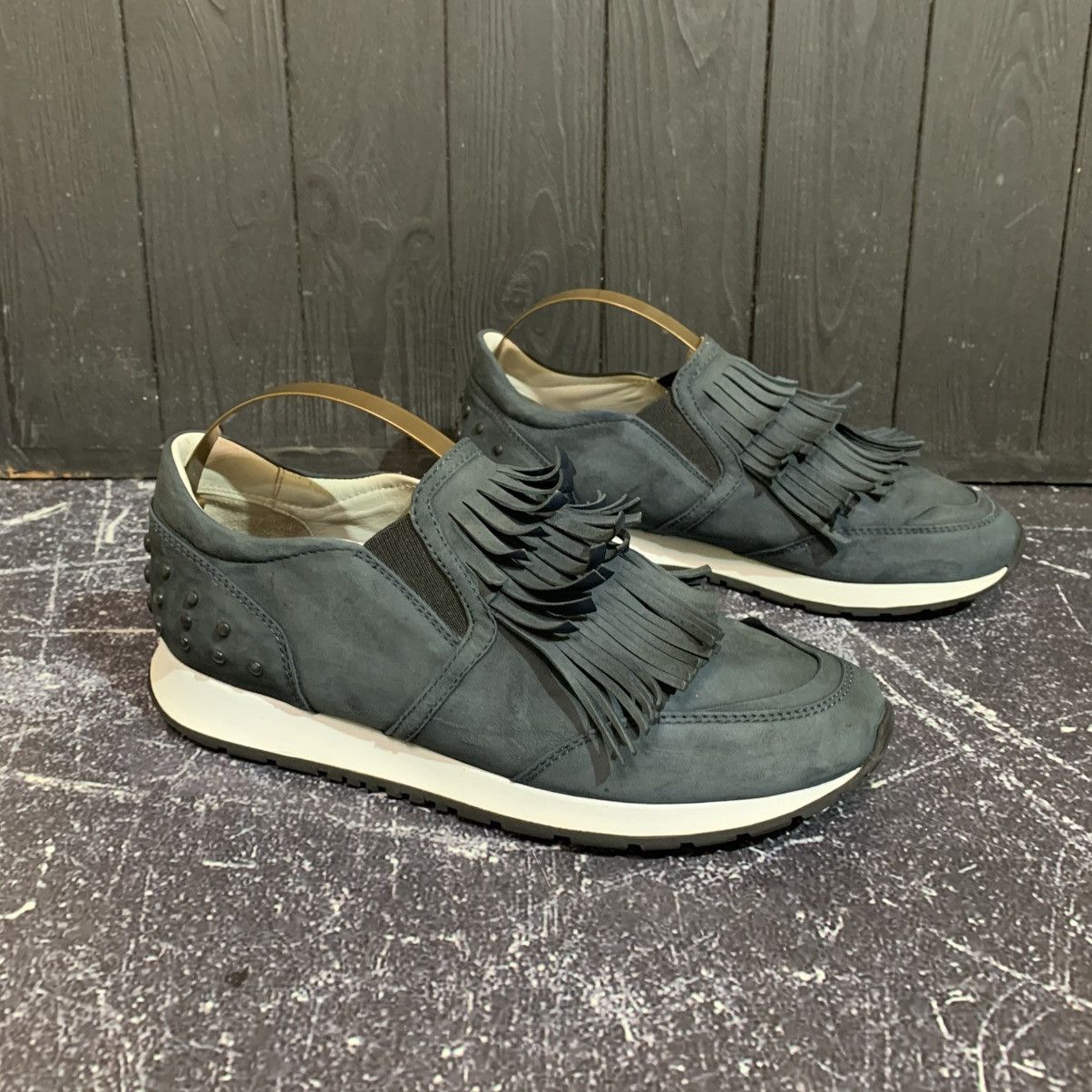 Tod's Tod’s Low Cut Sneakers Fringe Slip On Sneakers size 38 Size US 8 / IT 38 - 3 Thumbnail