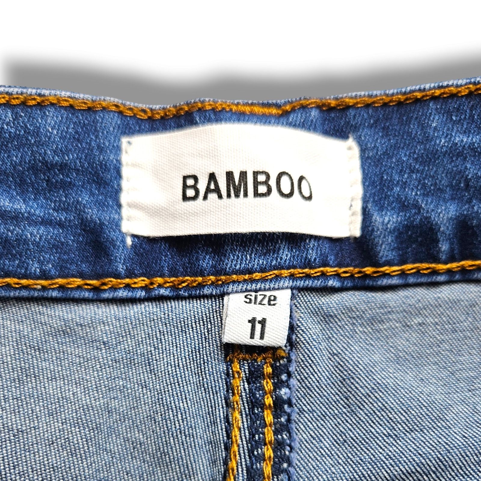 Other EUC Bamboo Juniors High Waist Flare Jeas Sz. 11x30 Dark Wash Size 28" / US 6 / IT 42 - 6 Thumbnail