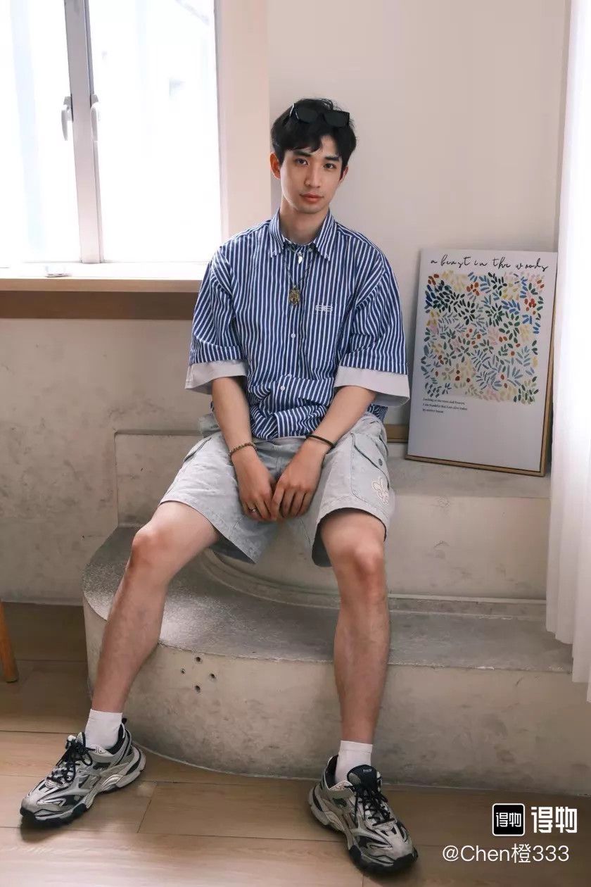 Balenciaga BALENCIAGA Blue Striped Lock Embroidery Shirt 37 (95% New) Size US XS / EU 42 / 0 - 4 Thumbnail
