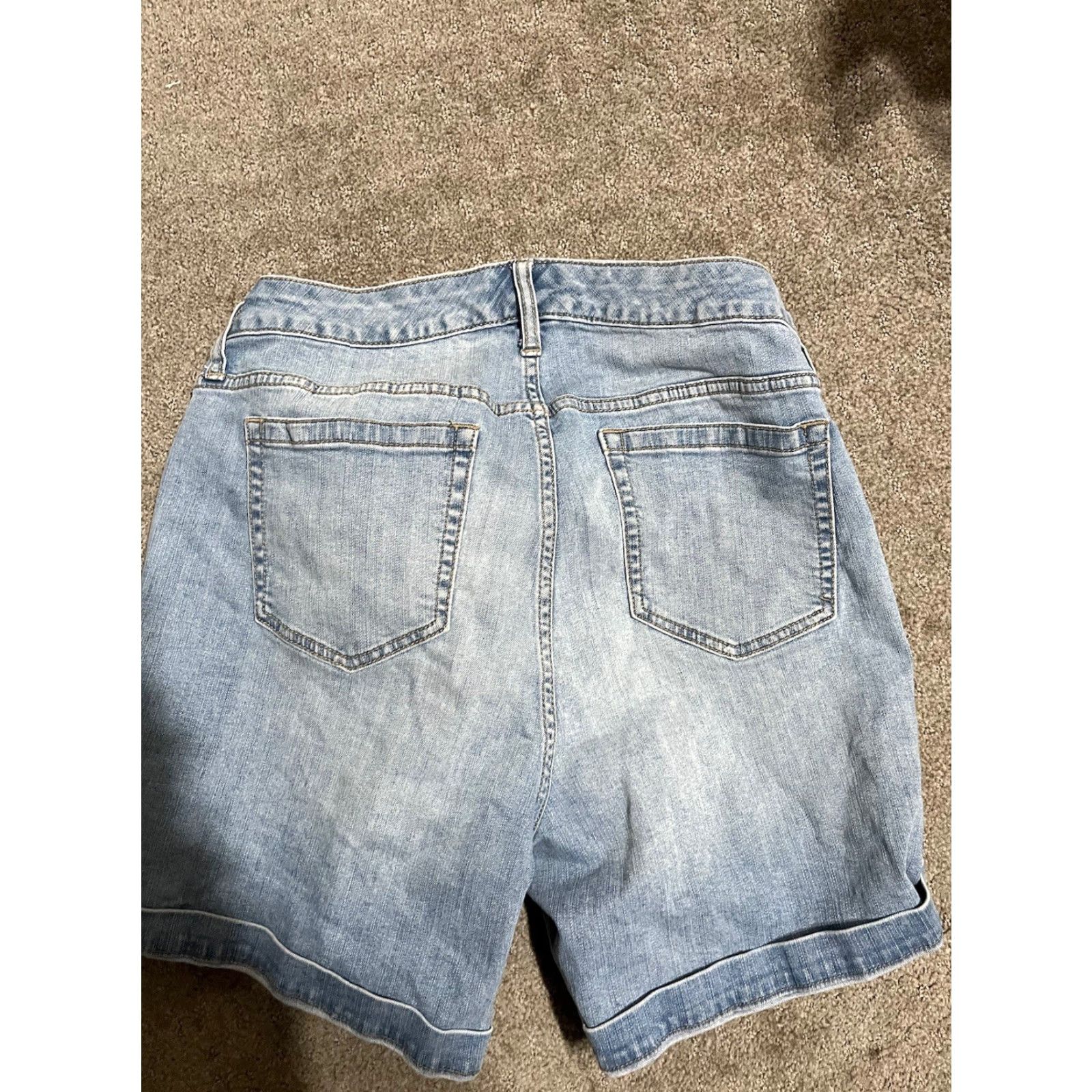 Torrid Torrid Blue Denim Cuffed Shorts Size 12 Size 34" / US 12 / IT 48 - 2 Thumbnail