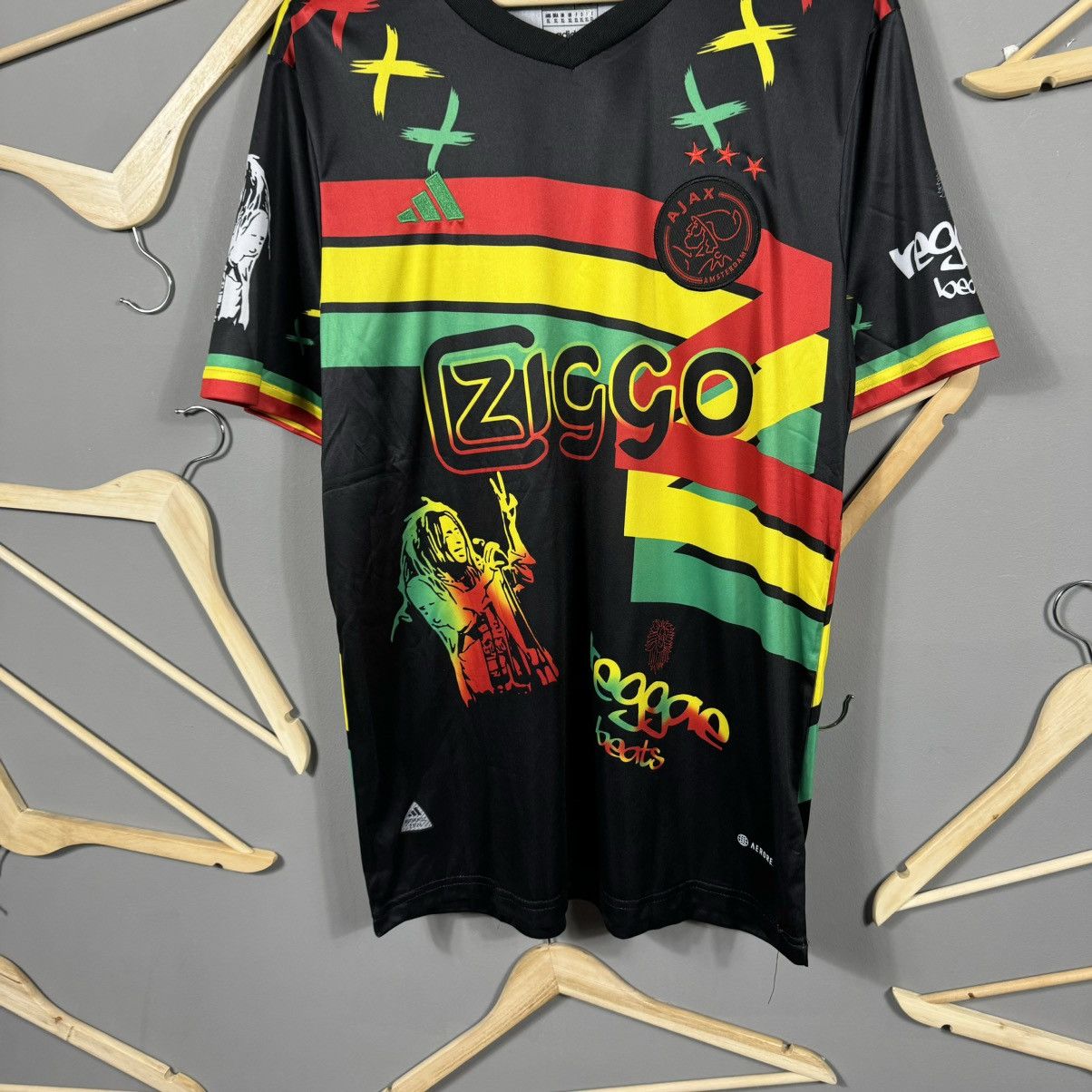 Other Ajax Amsterdam Special Edition Custom Bob Marley Jersey Size US L / EU 52-54 / 3 - 5 Thumbnail