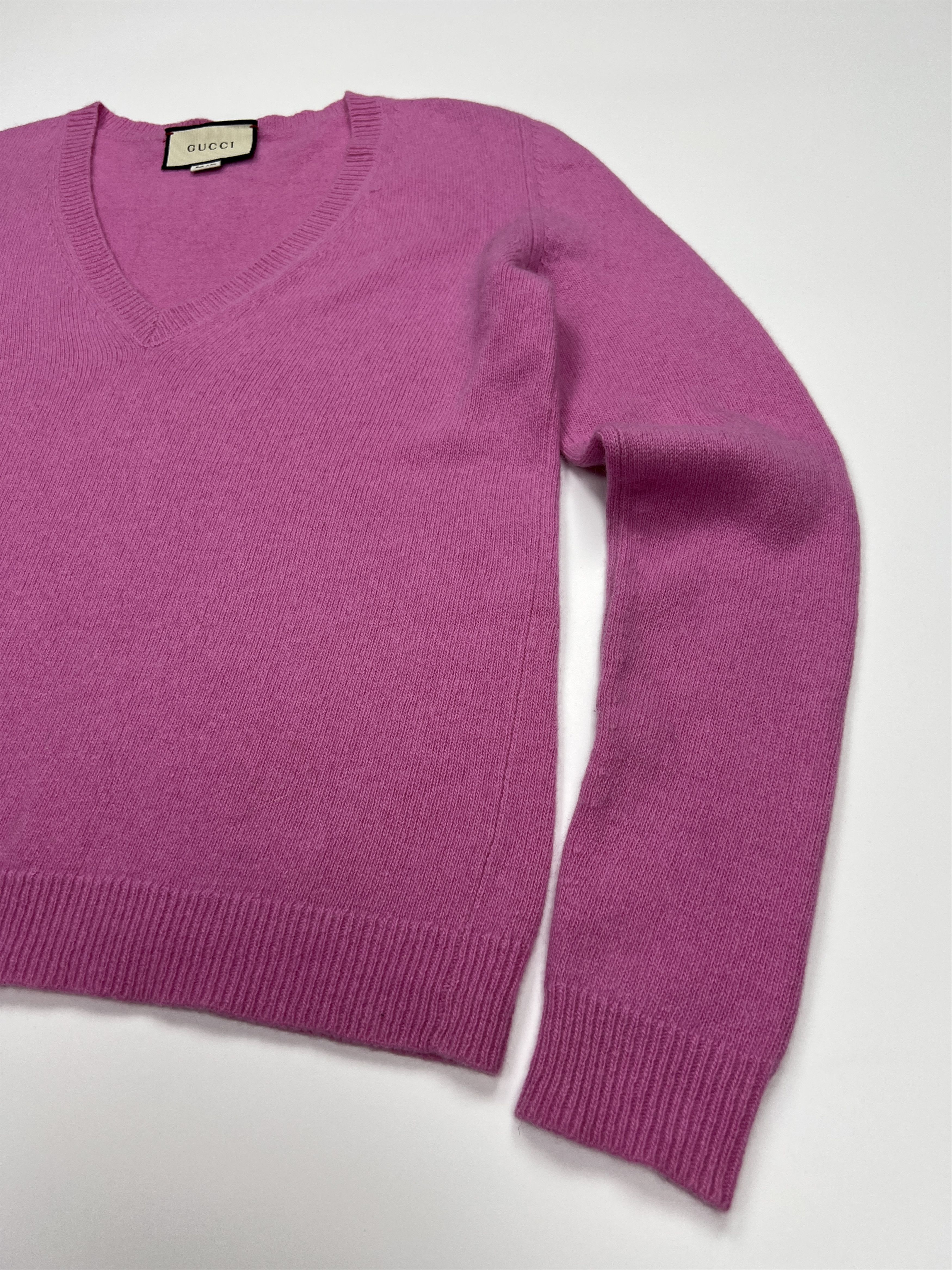 Gucci Gucci V Neck Pink Wool Cashmere Sweater Size M / US 6-8 / IT 42-44 - 5 Thumbnail