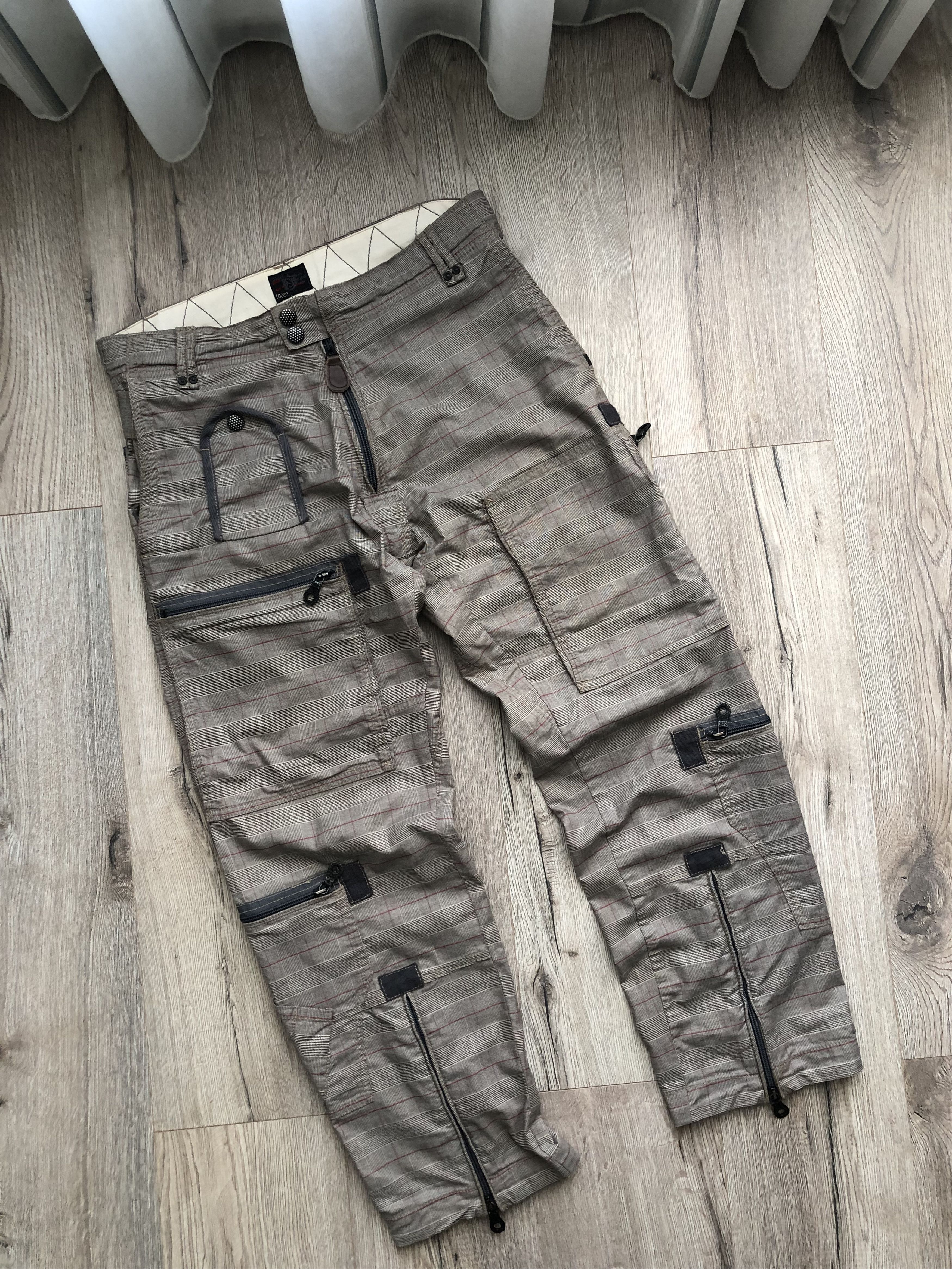 image of Diesel 9 Pockets Cargo Tactical Plaid Pants Vintage in Grey, Men's (Size 30)