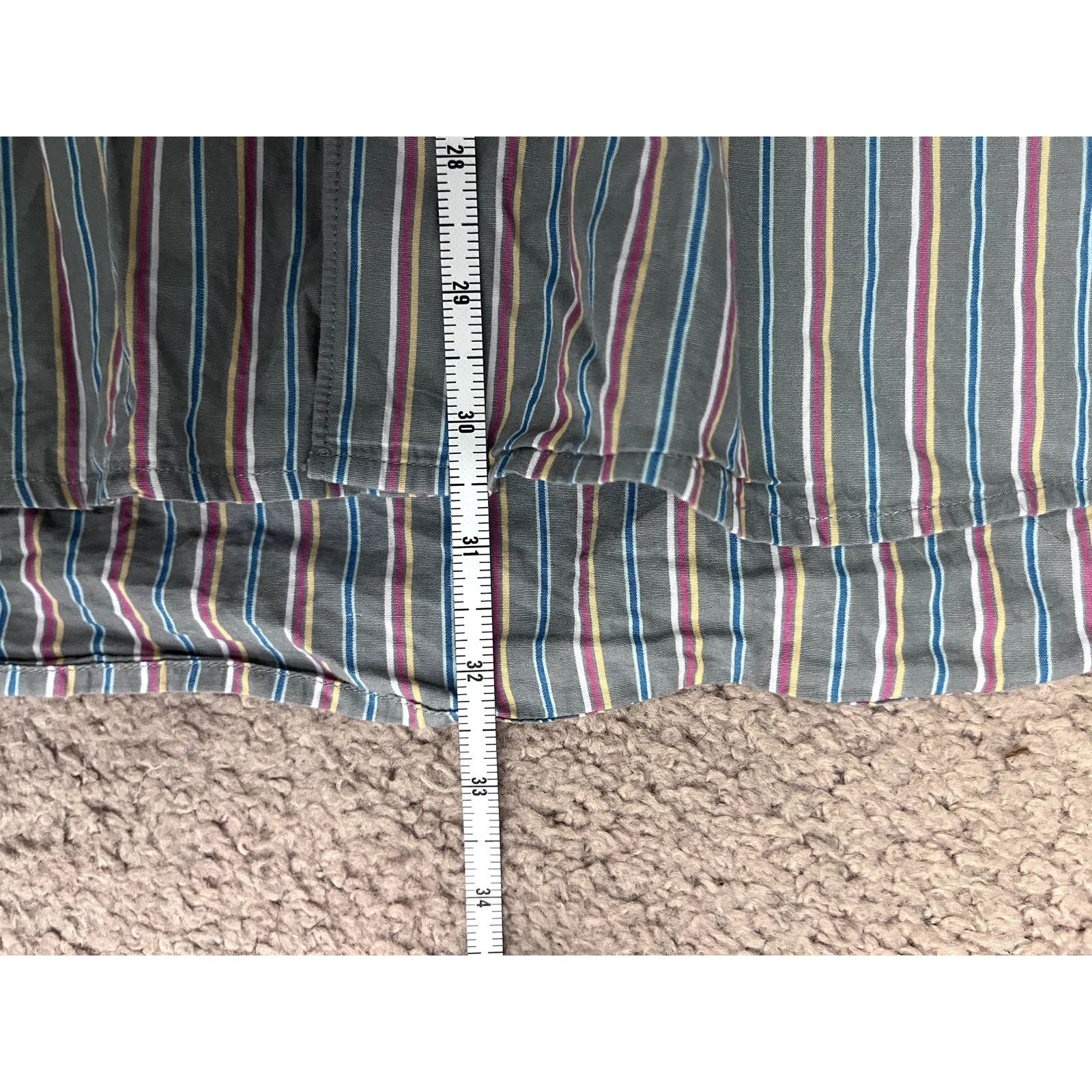 Lacoste Men's Colorful Striped Lacoste Button Up Shirt 42 Size US L / EU 52-54 / 3 - 5 Thumbnail