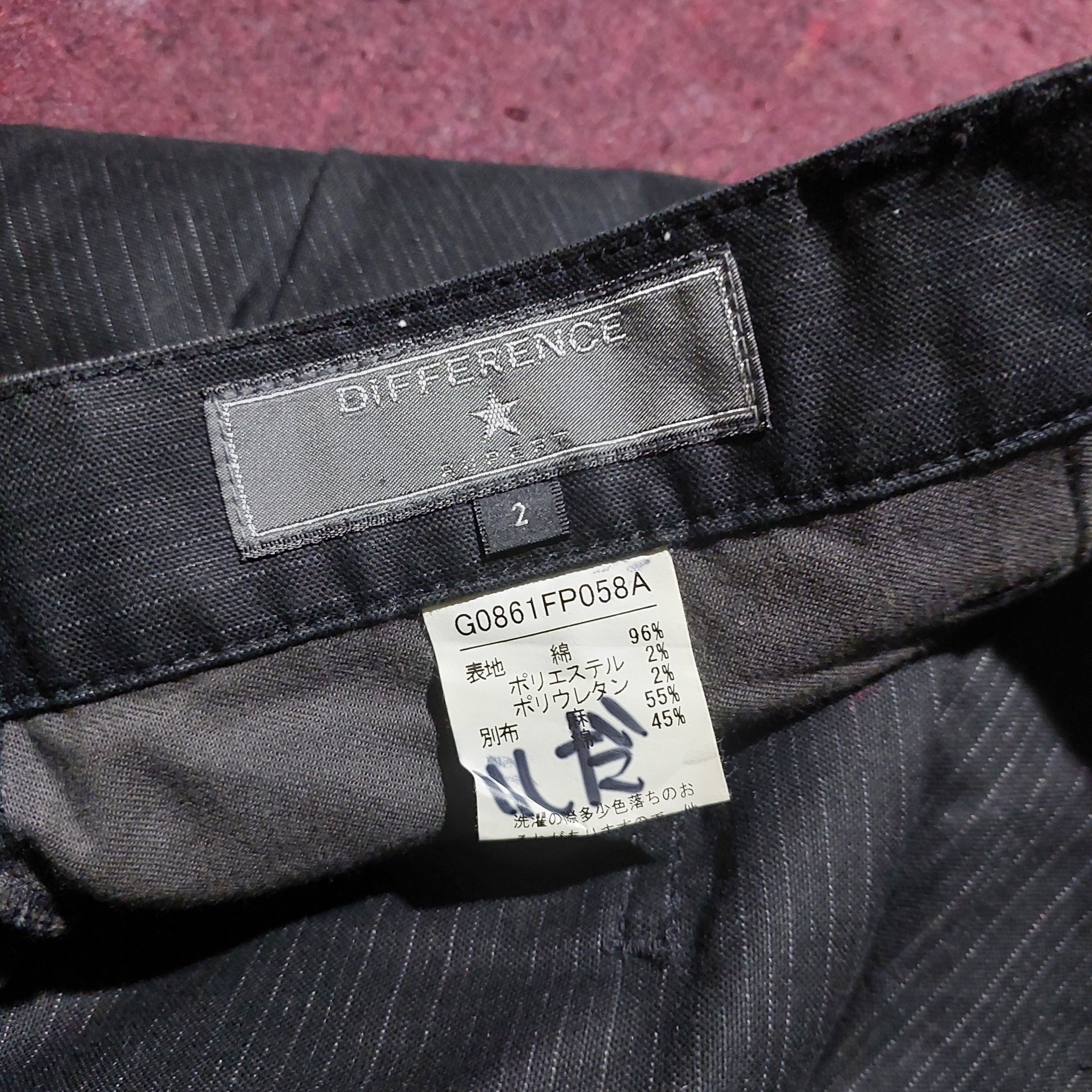 The Difference Difference rupert black cargo flare pants Size US 31 - 12 Thumbnail
