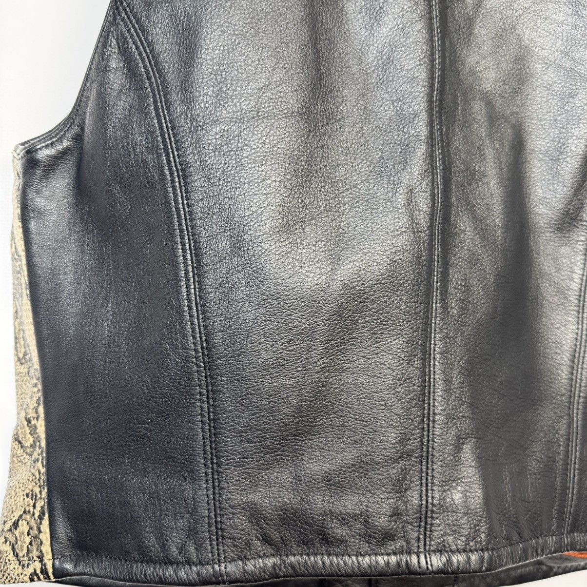 Harley Davidson Harley Davidson Motorcycle Leather Vest Vintage Sz S Women Size S / US 4 / IT 40 - 22 Thumbnail