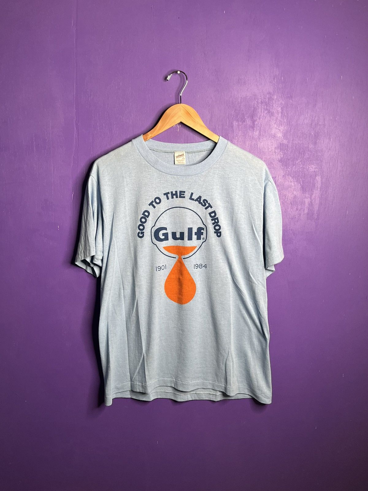 Vintage Vintage 1984 Gulf good to the last drop t-shirt Size US L / EU 52-54 / 3 - 1 Thumbnail