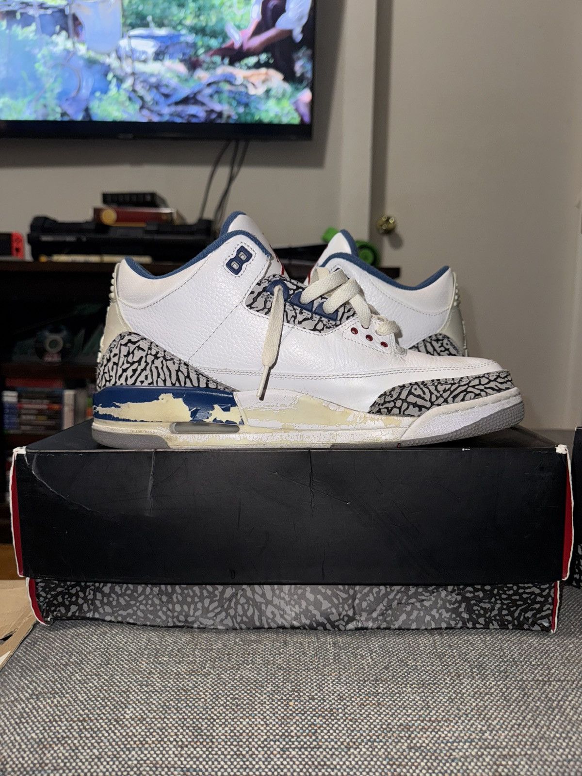 Jordan Brand True Blue Jordan 3 Size US 11 / EU 44 - 6 Thumbnail