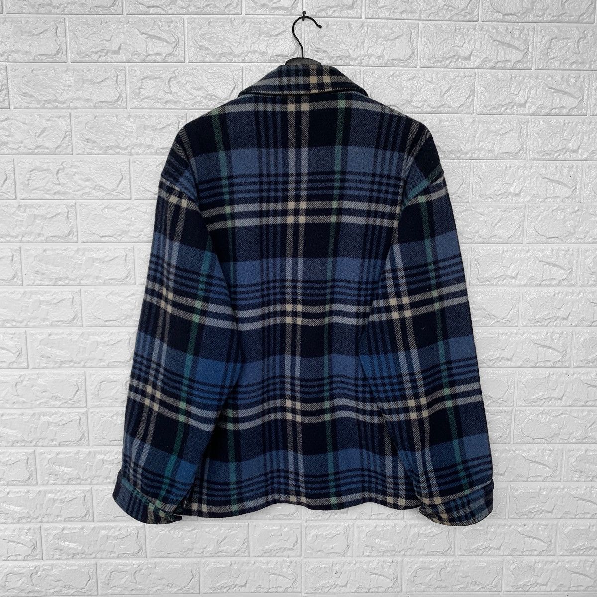 Vintage Vintage Oshkosh Wool Plaid Zipper Jacket Size US L / EU 52-54 / 3 - 3 Thumbnail